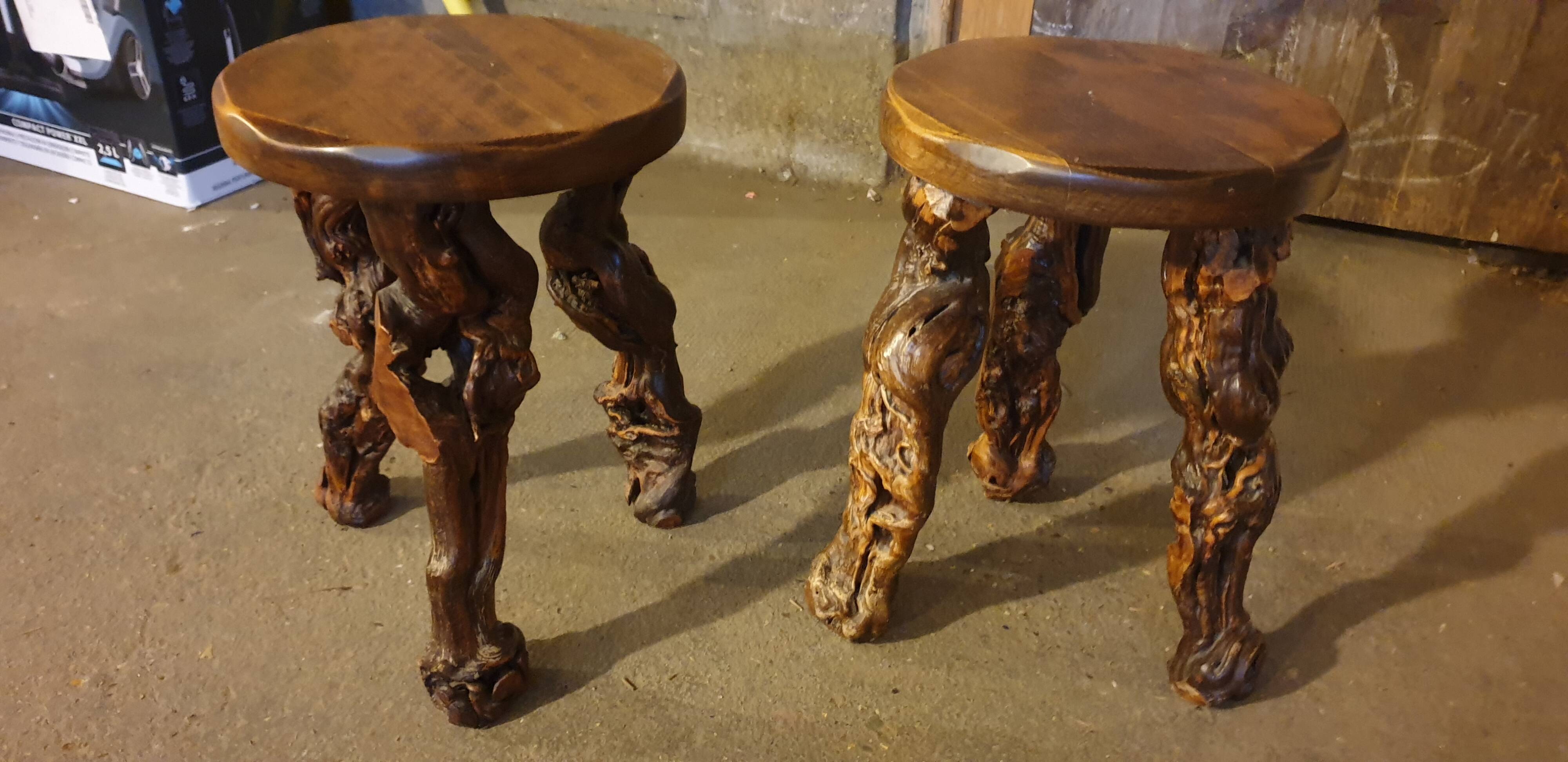 Vine tripod stools