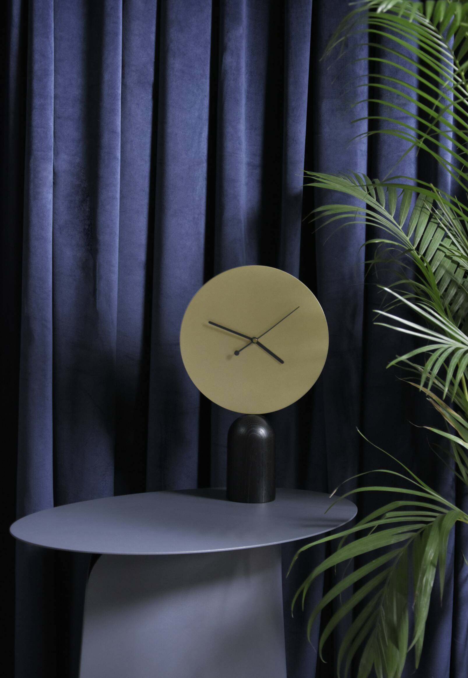Clock ENO studio