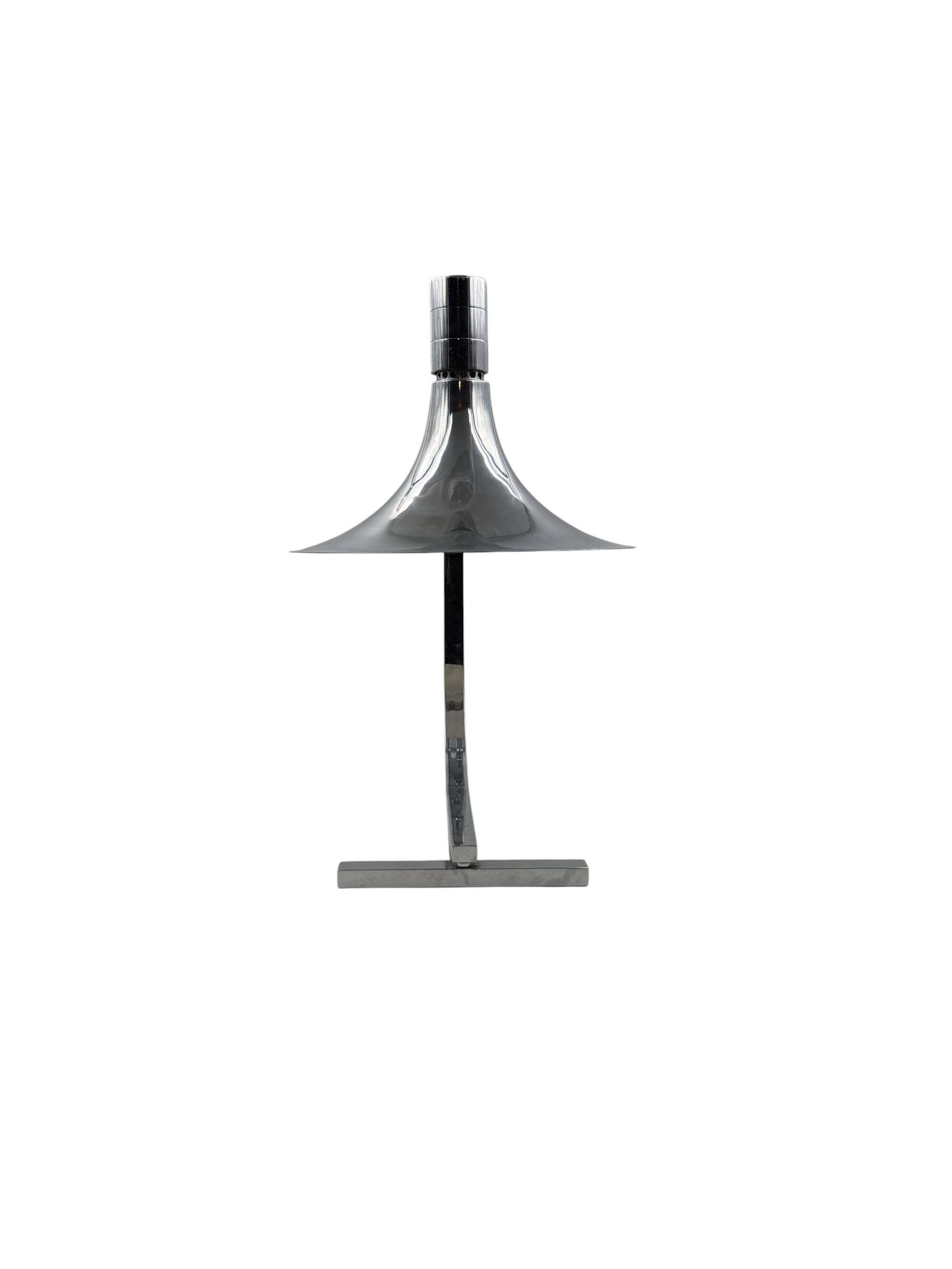 Franco Albini Franca Helg, Mod. AM/AS table lamp, Sirrah Italy 1969