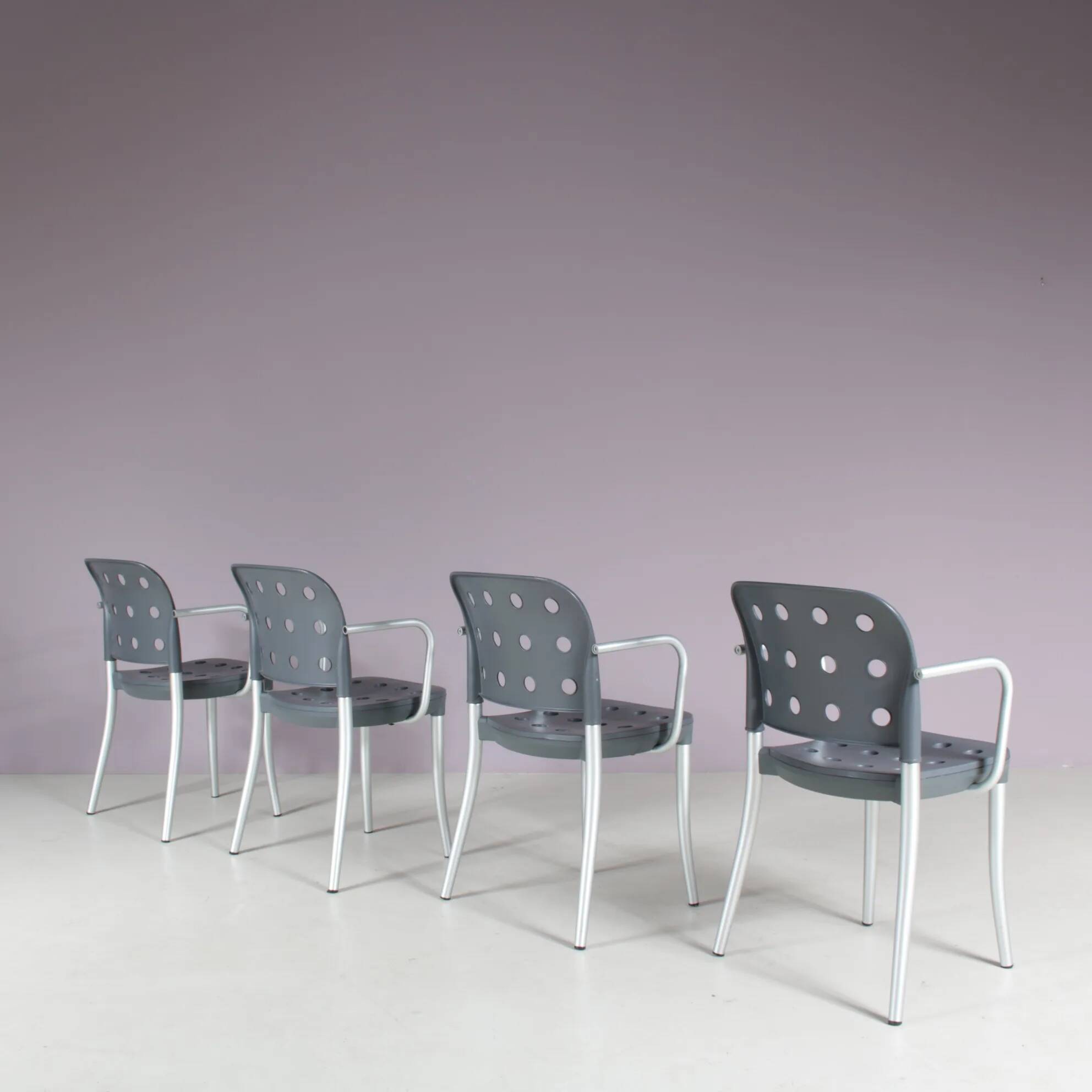 Set of 4 "Minni" chairs from the 1980s by Antonio Citterio for Halifax, Italy