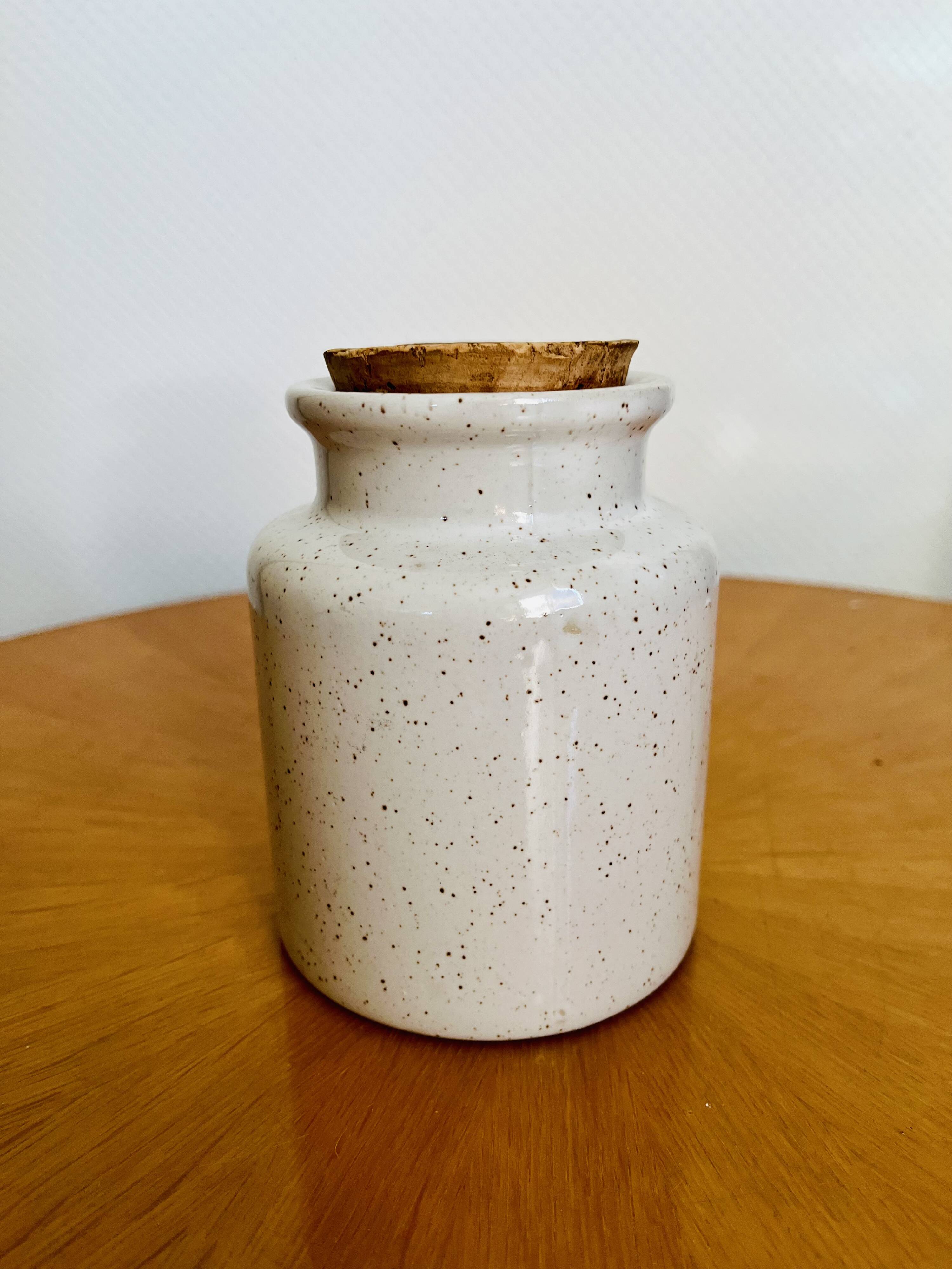 Pot en grès blanc moucheté vintage
