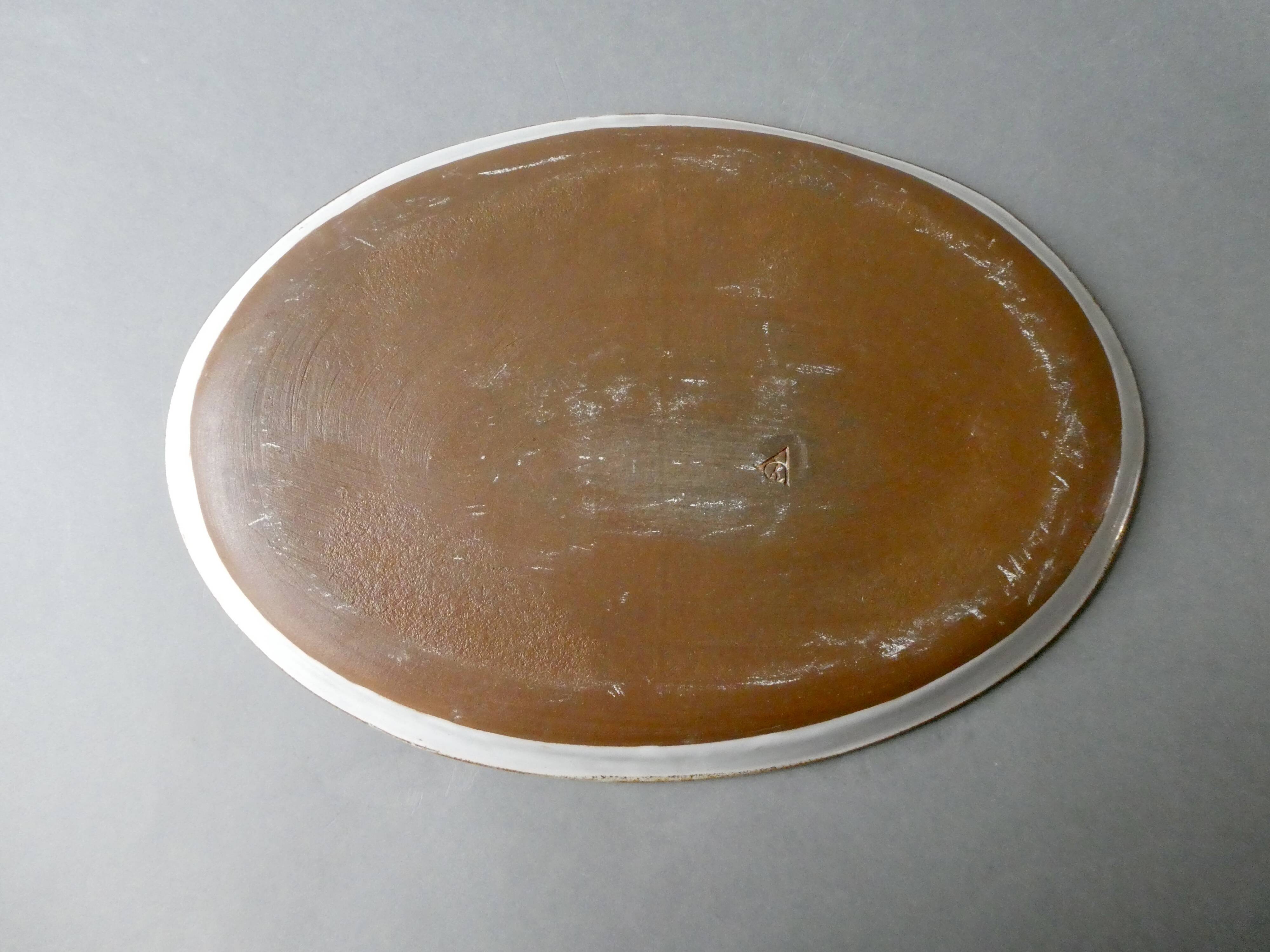 Oval dish signed Chantal and Thierry Robert, Poncé sur Loir