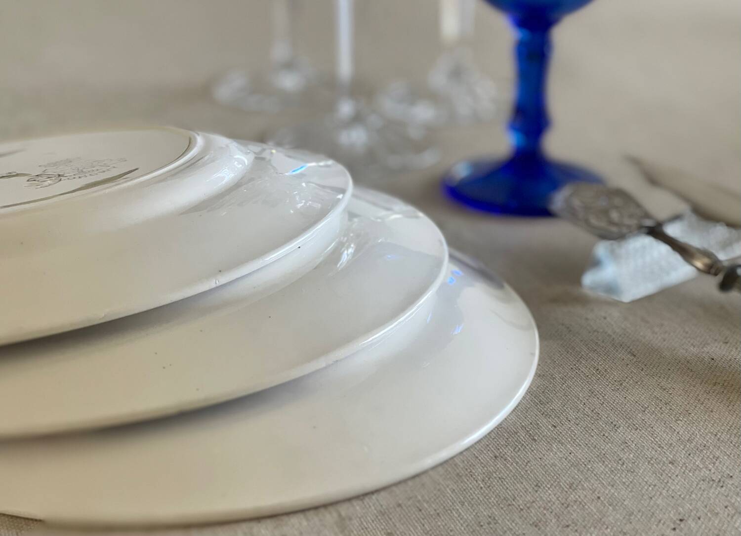 3 Longwy dessert plates.