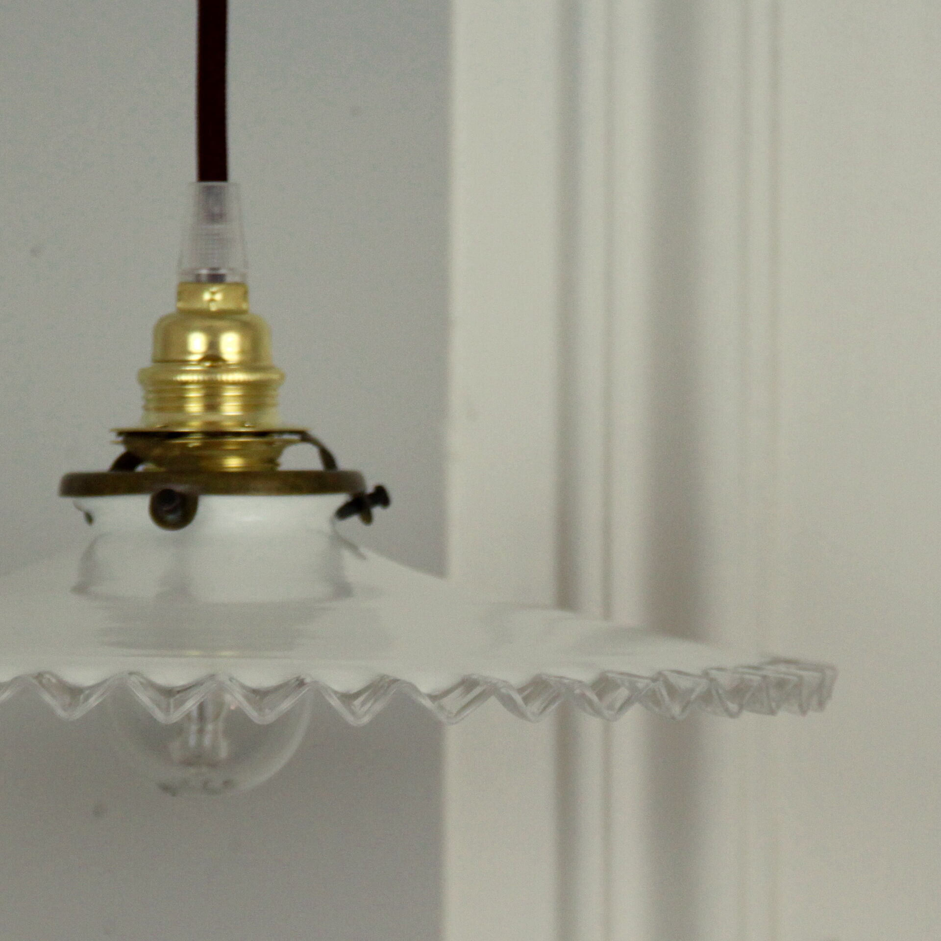 Hanging lamp