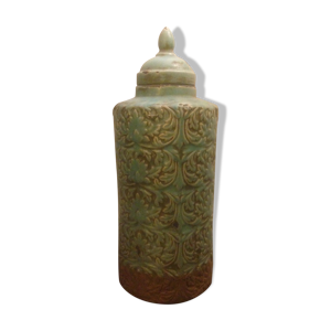 Pot oriental