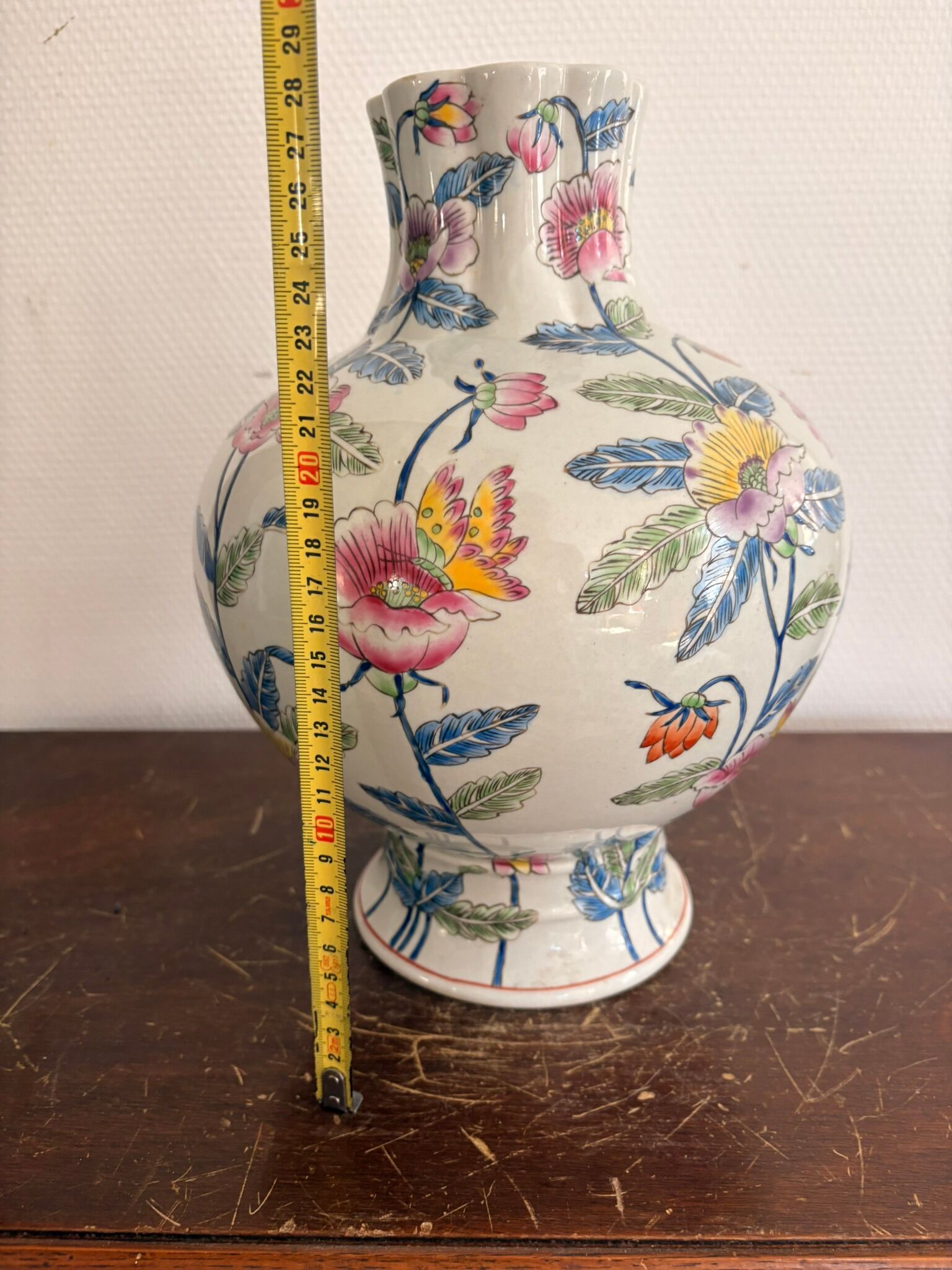 Antique Famille Rose Vase Chinese Porcelain China Peony Flowers Republic