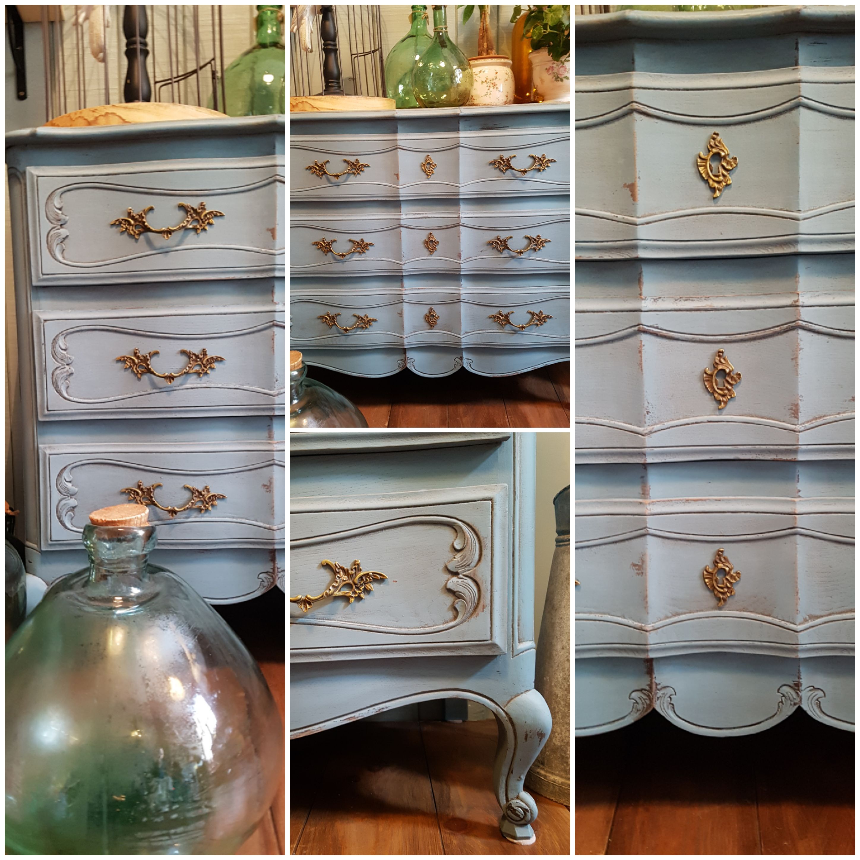 Commode patine bleu vieilli