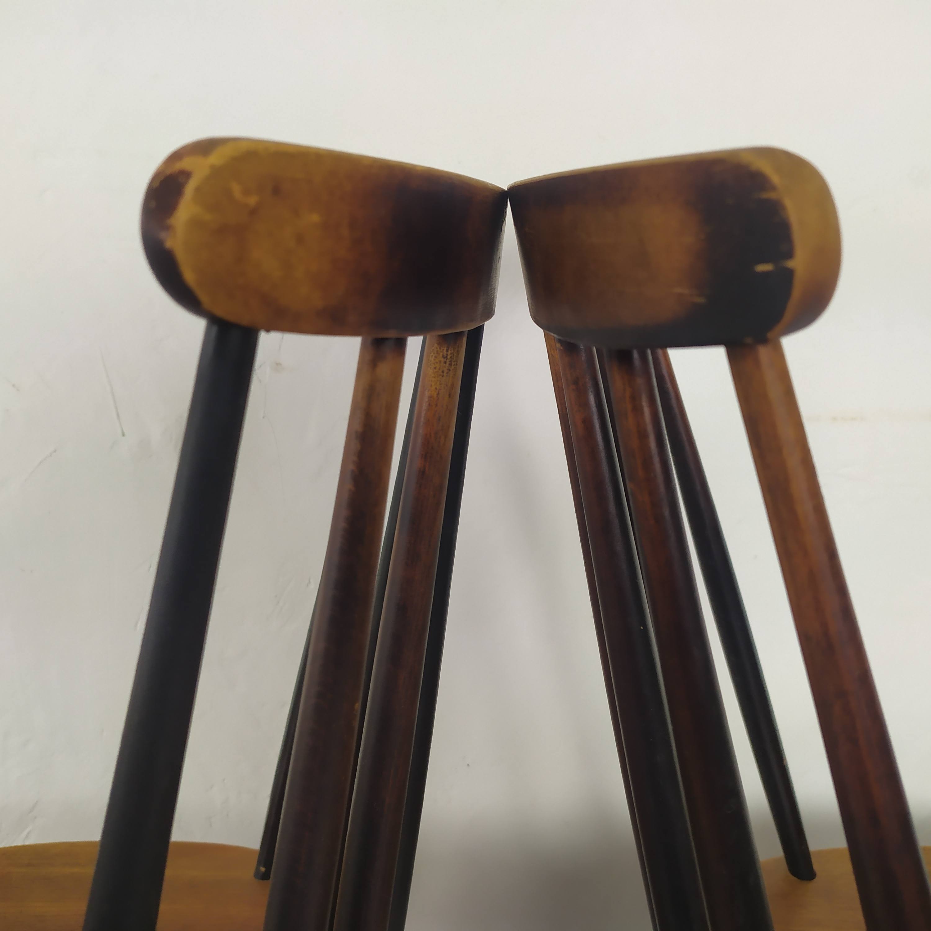 6 Scandinavian chairs