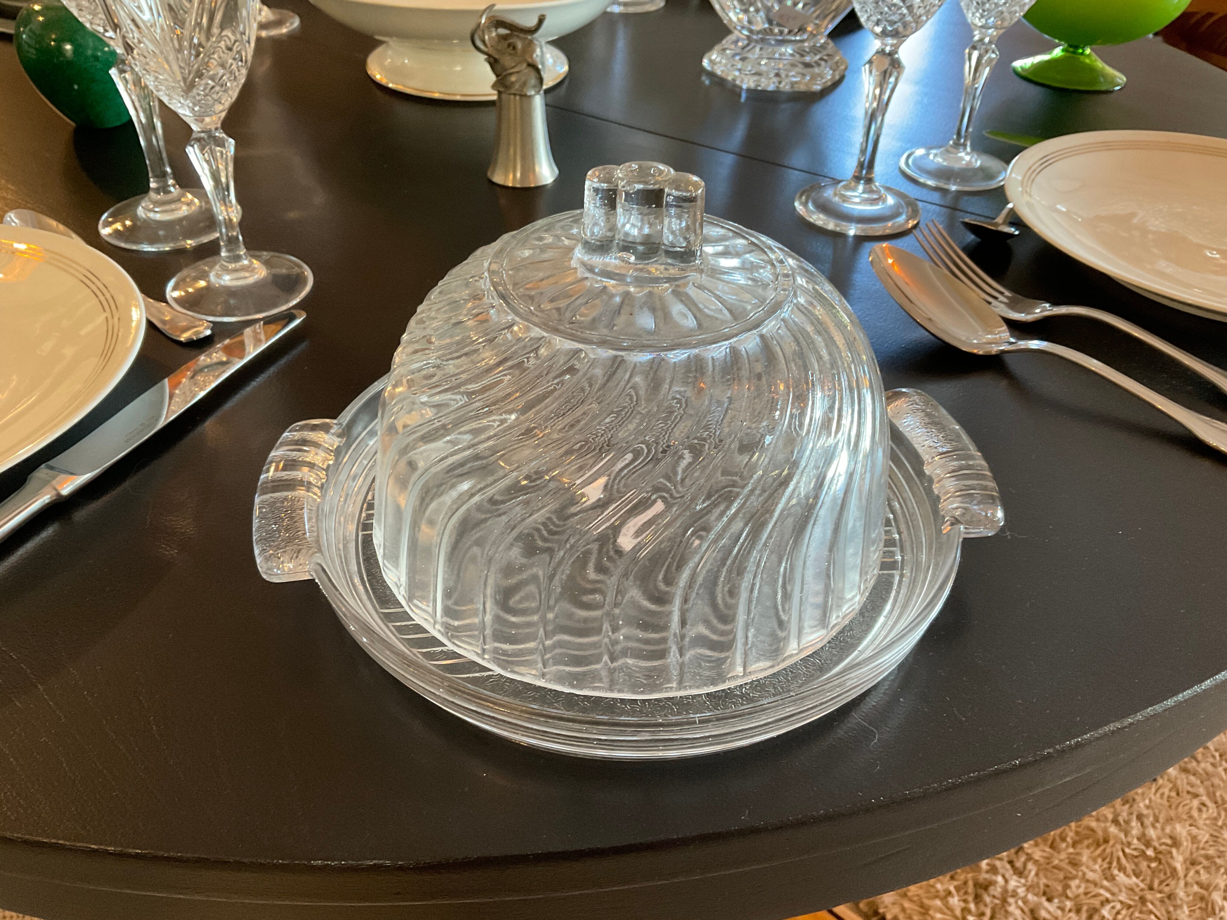 Bell and cheese dish Glass. Art Deco
