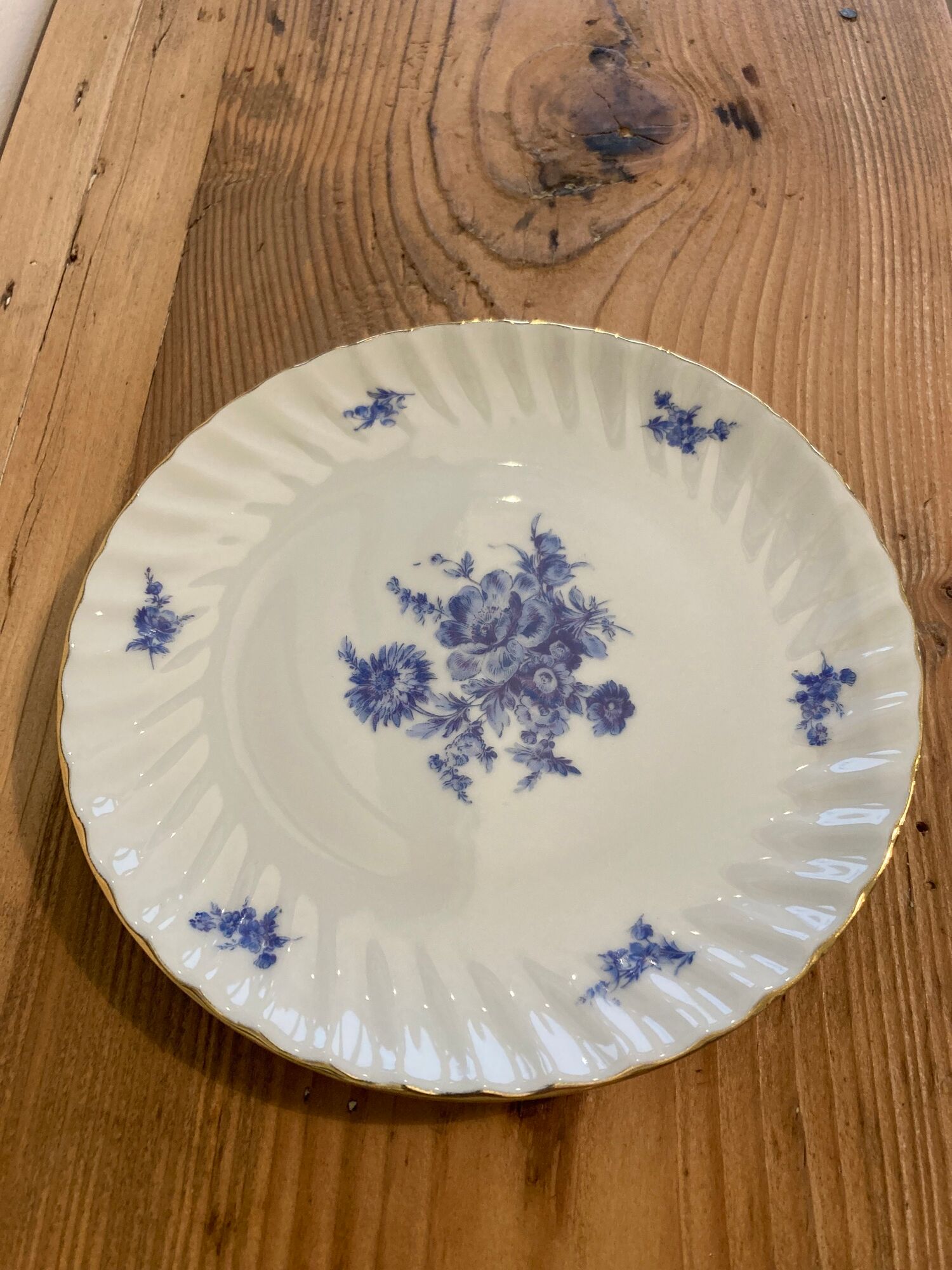 Set of 12 dessert plates blue flowers porcelain Aquitaine
