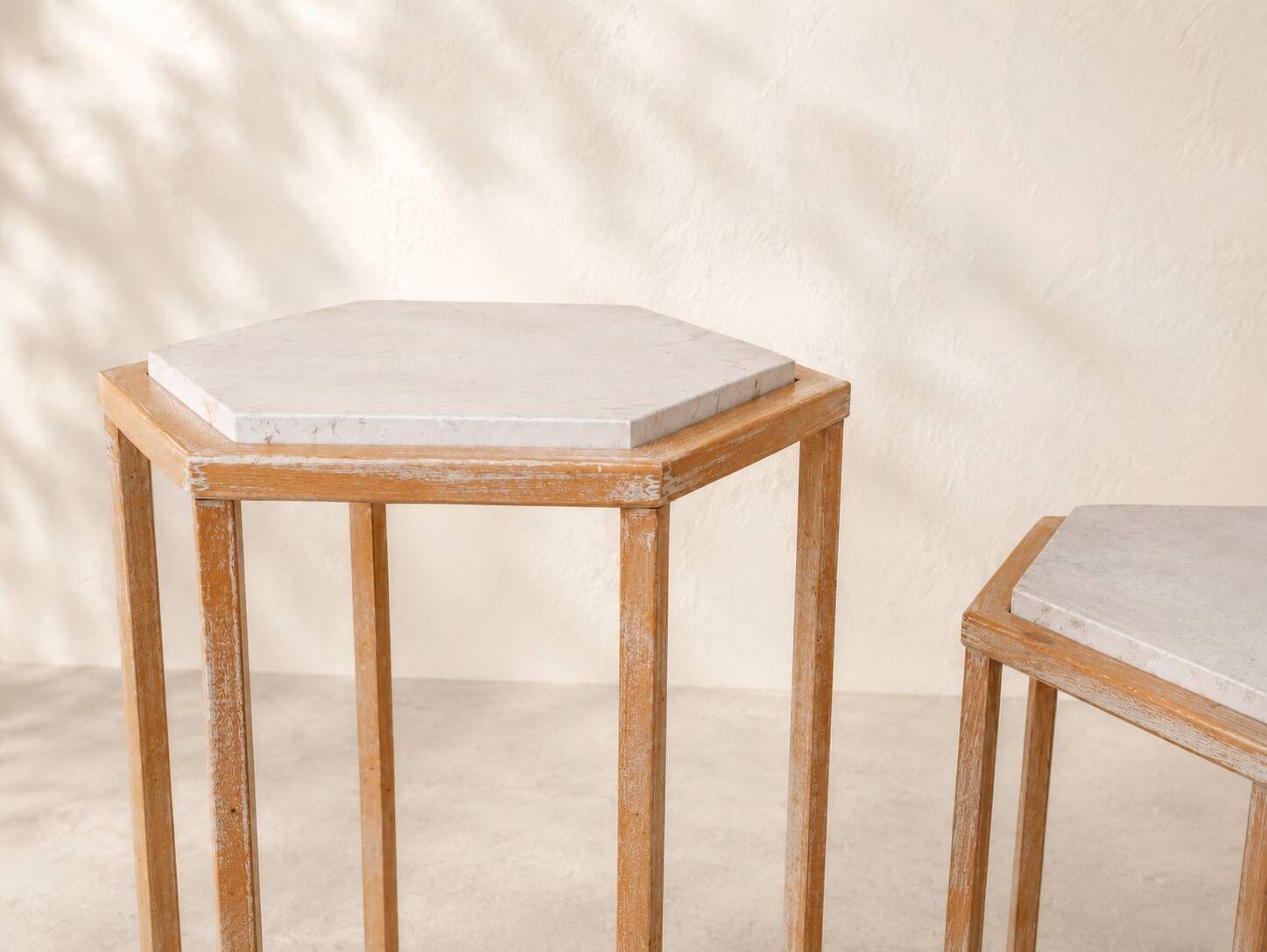 Set of 3 nesting tables in travertine and wood – Roche Bobois, 1970s