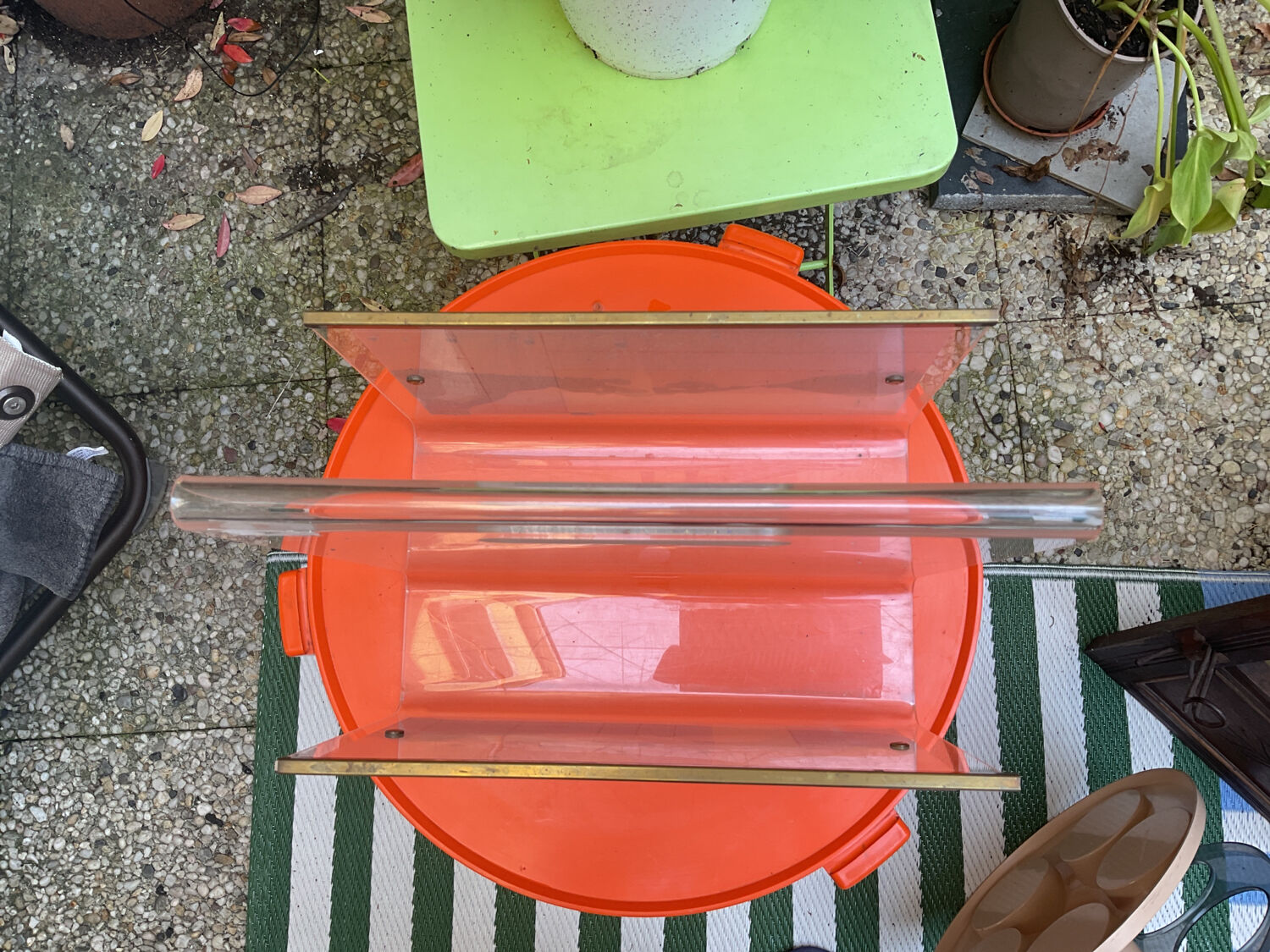 ALPAC magazine holder Plexiglas creations