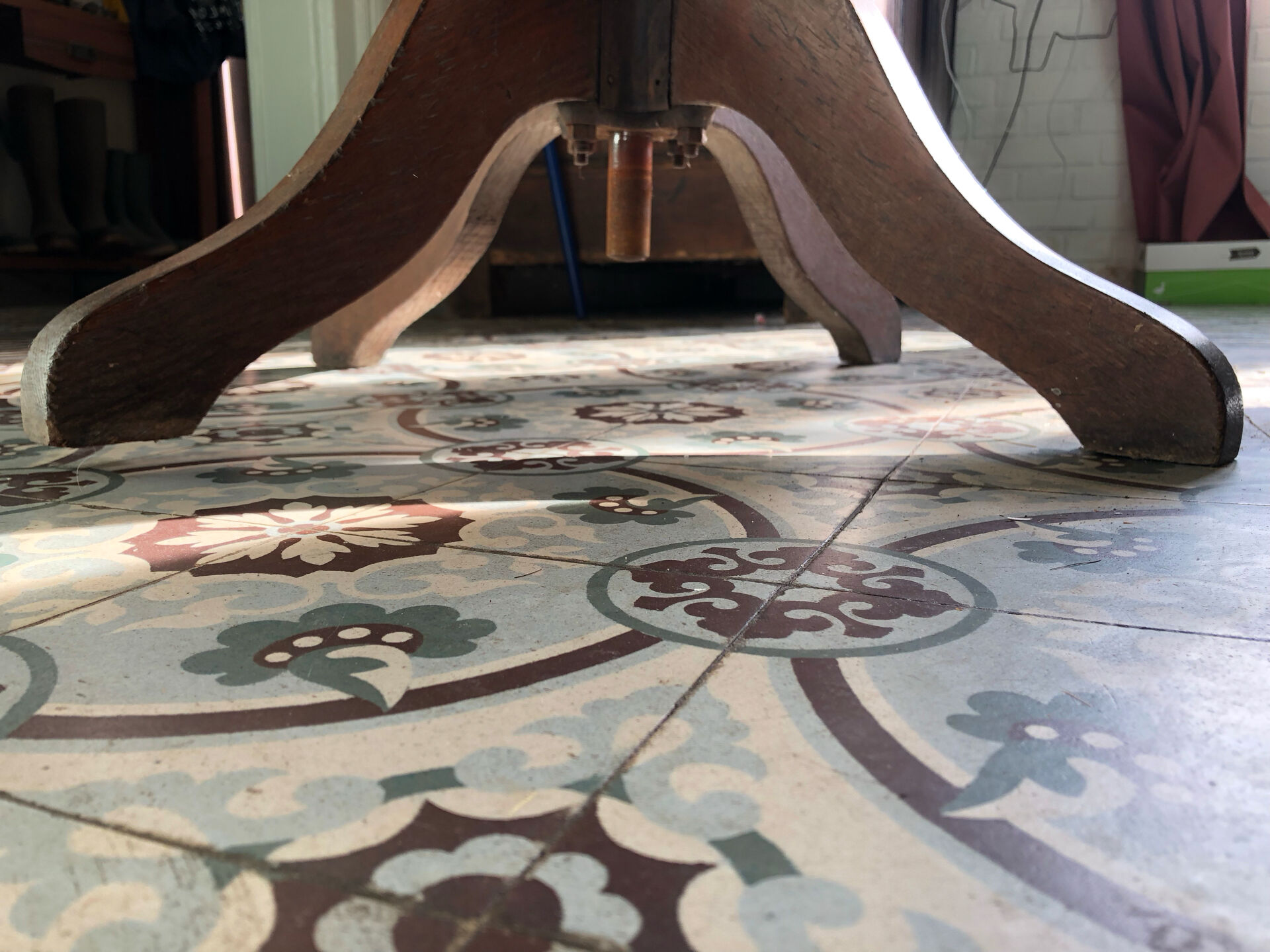 Fauteuil de bureau à balance américain en bois