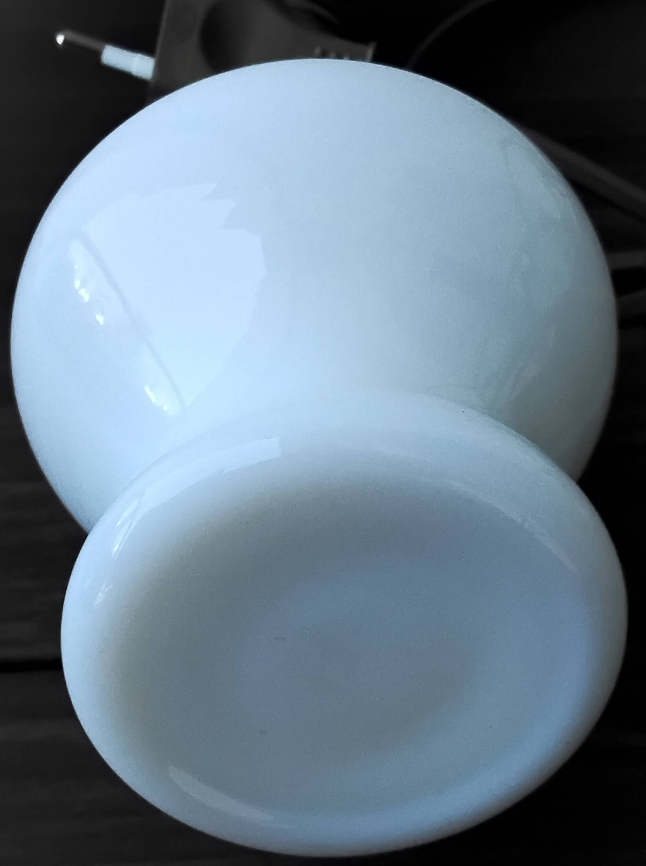 Pied de lampe opaline