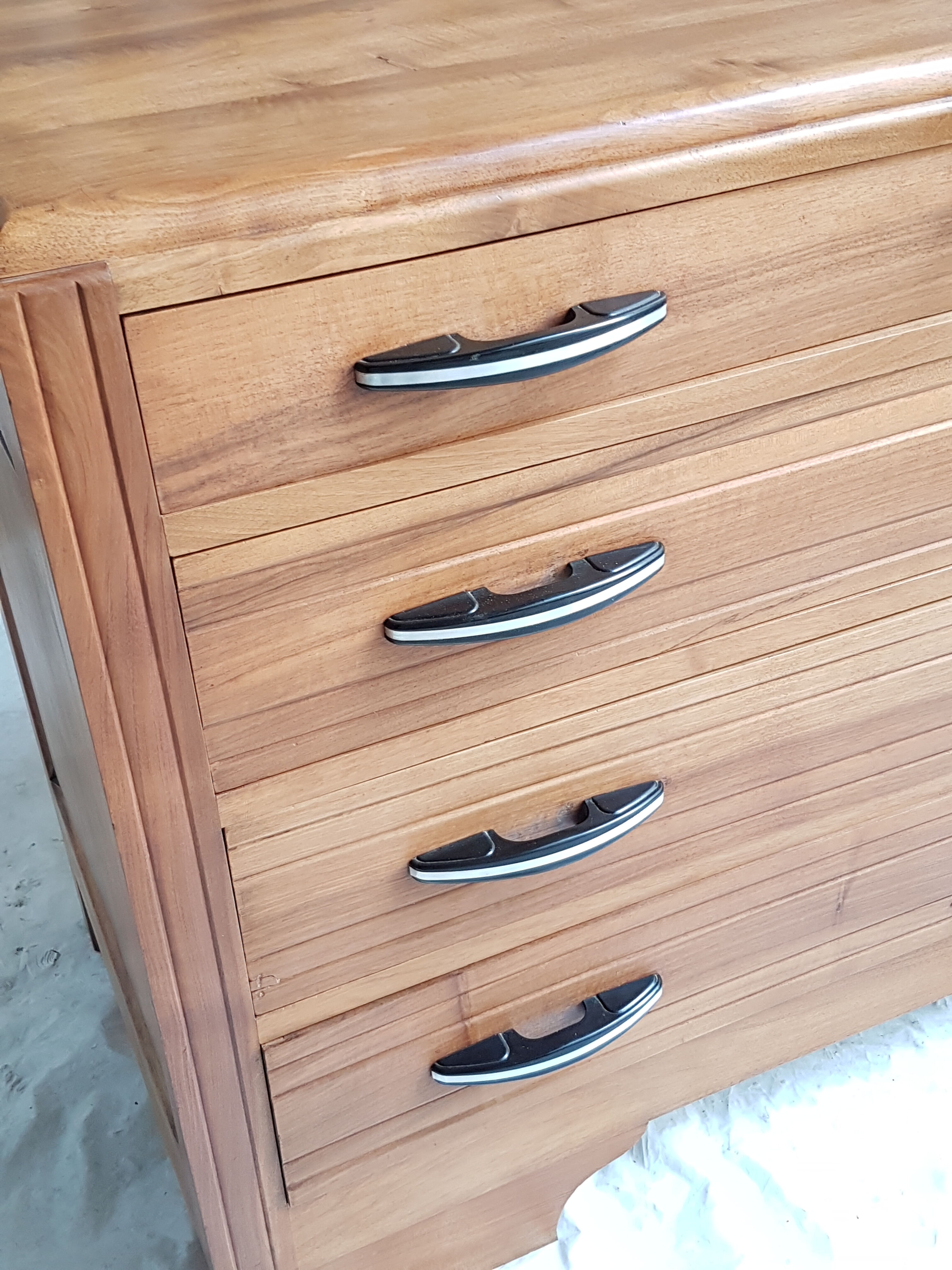 Vintage chest of drawers 50 years