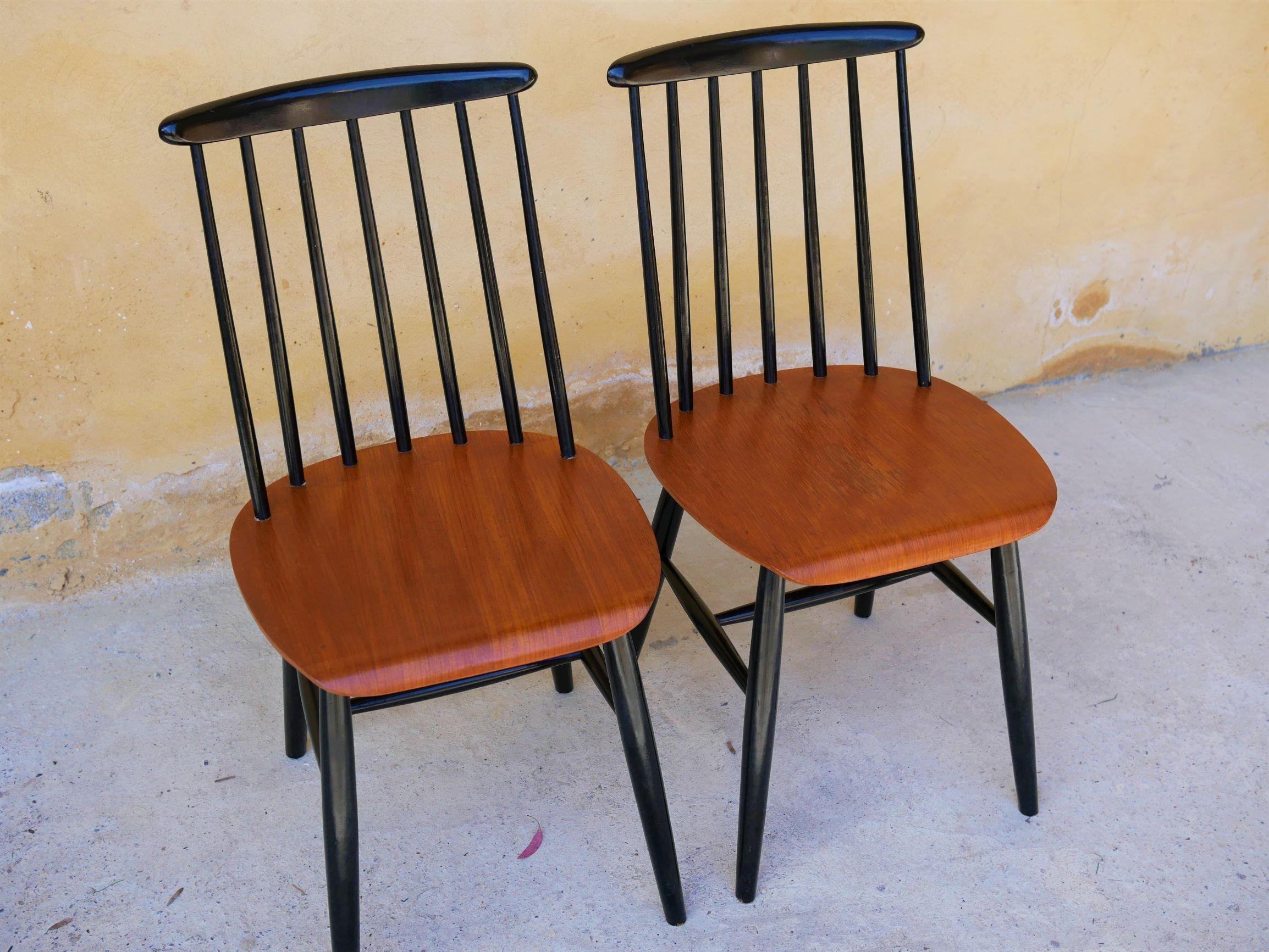 Chaise scandinave par I.Tapiovaara modèle « Fanett »