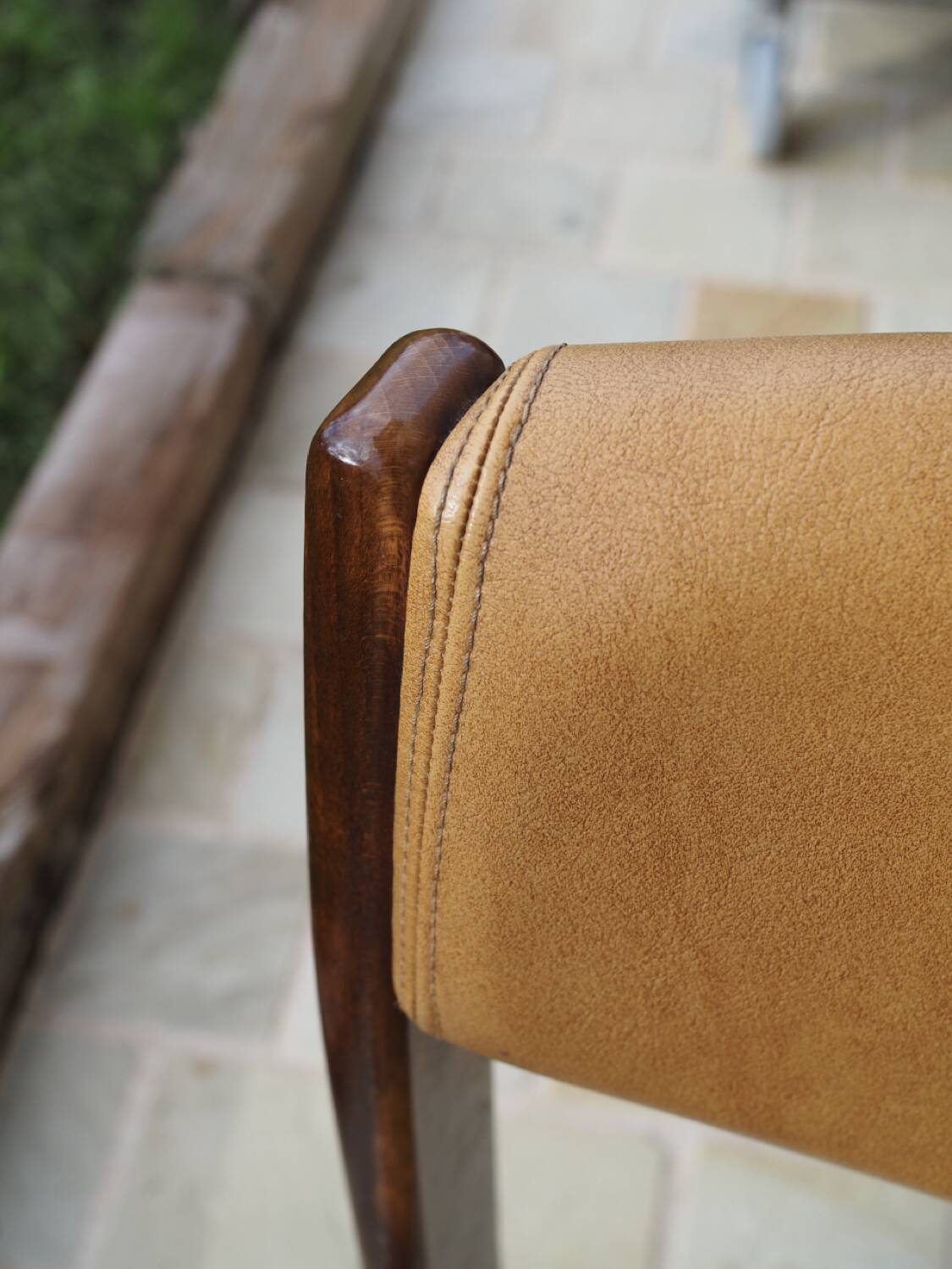 Scandinavian chair pair - Roche Bobois