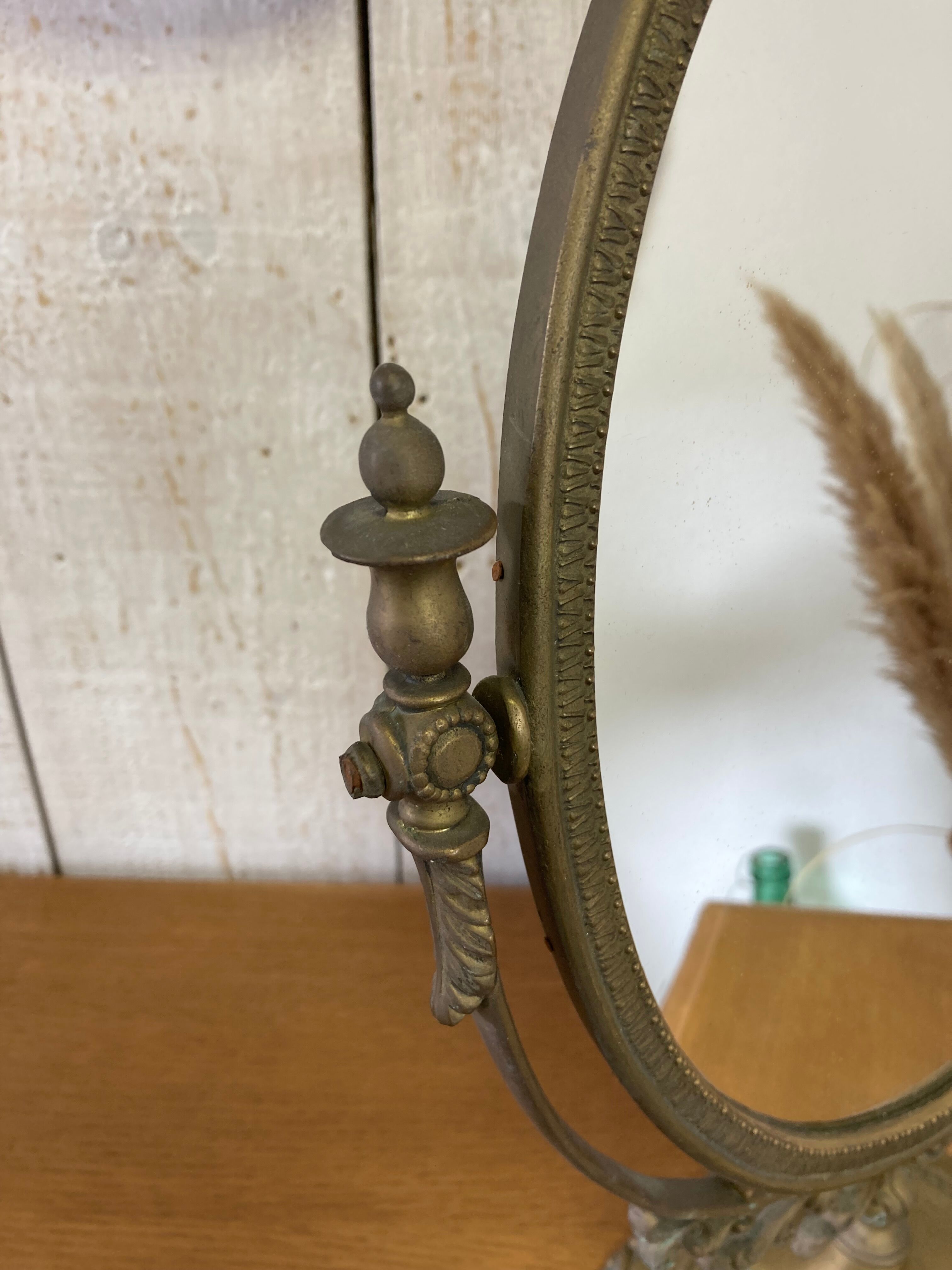 Miroir ancien doré