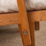 Large Danish Sofa in solid oak and fabric, model GE375 by Hans Wegner for Getama 1960.
