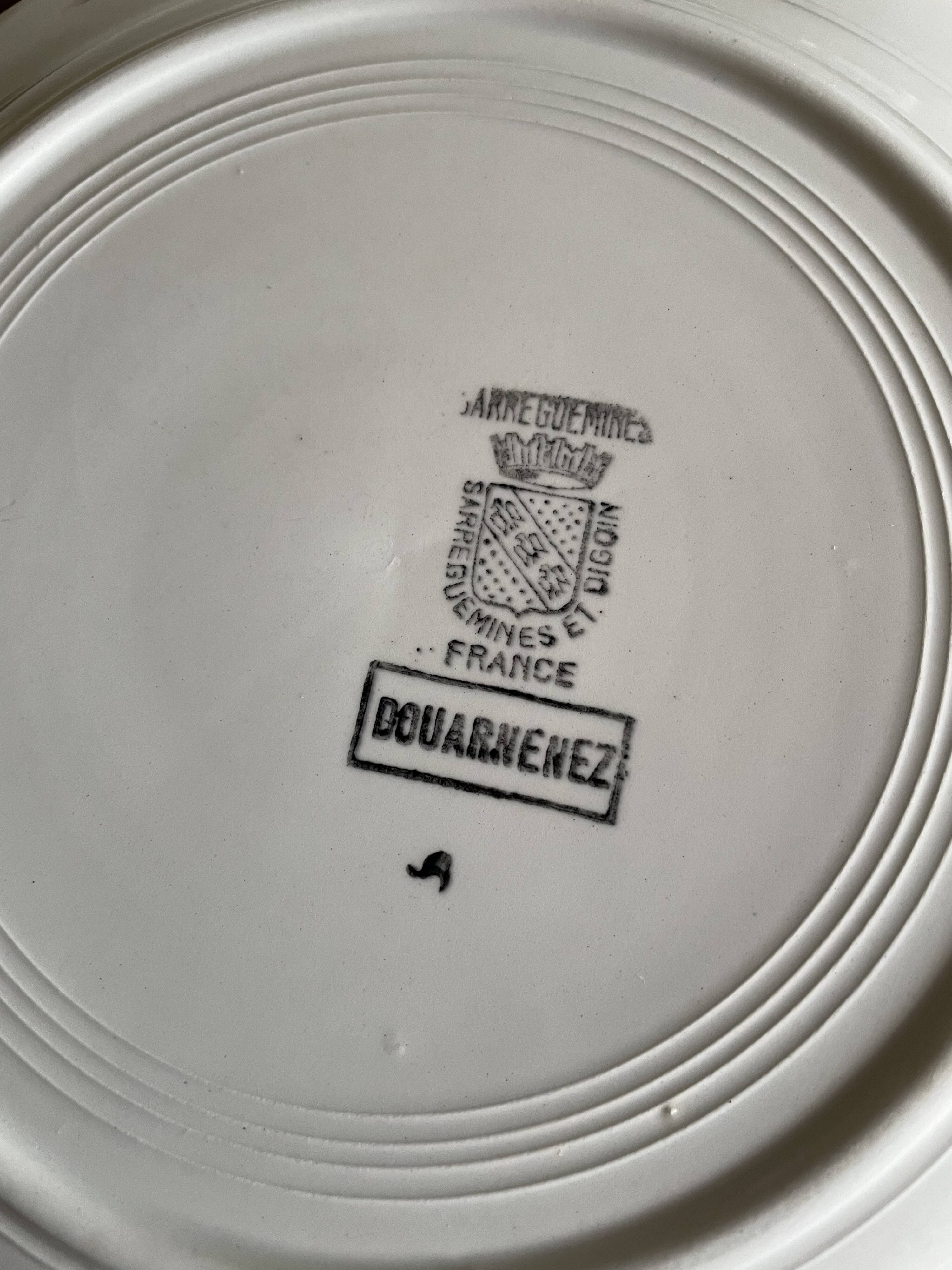 Sarreguemines Douarnenez model dinner plates