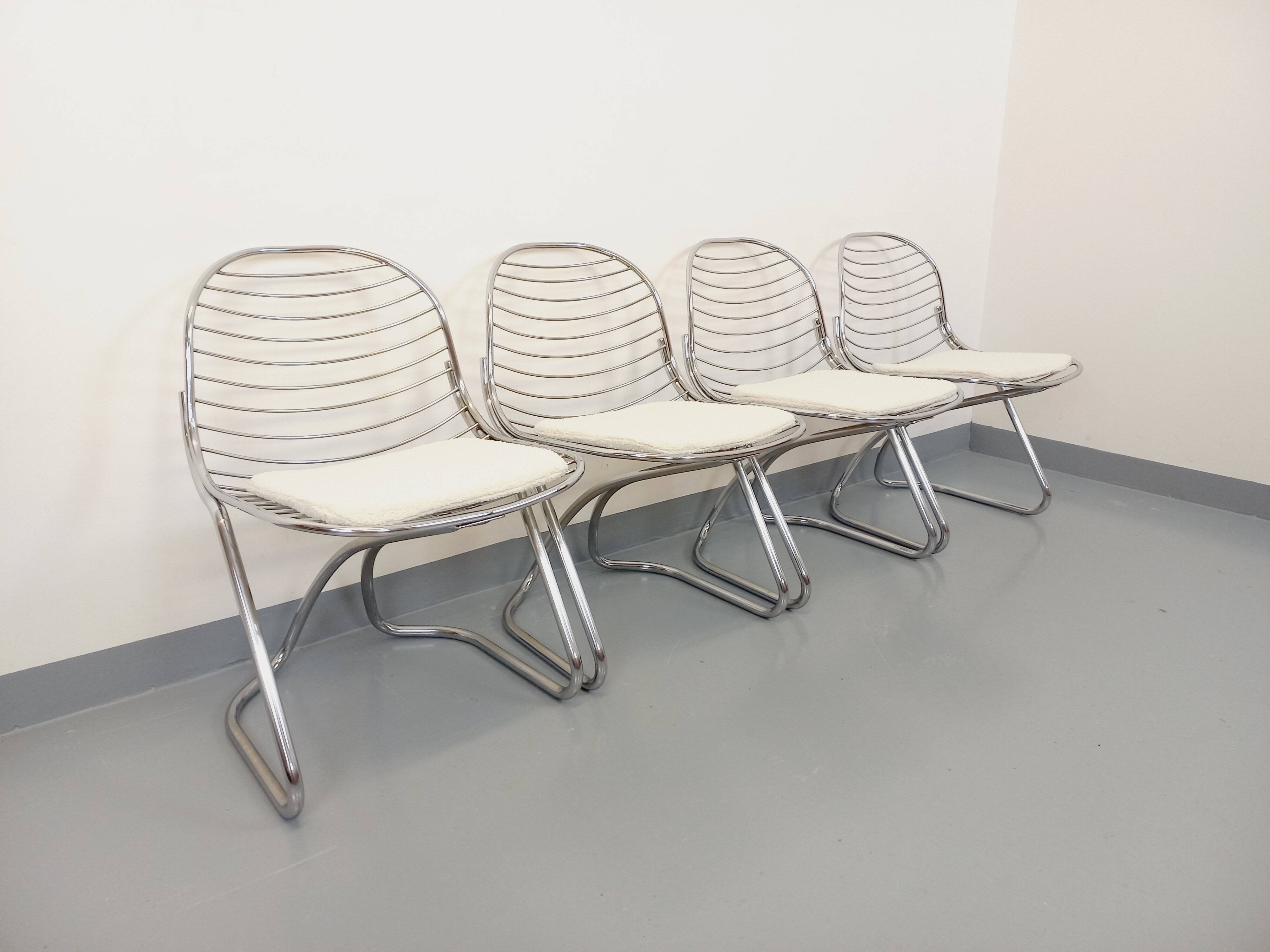 Set of 4 vintage Italian Gastone Rinaldi style chairs in chrome metal