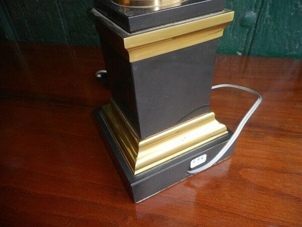 Lampe oeuf d'autruche