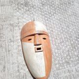 Masque en bois esprit Adouma