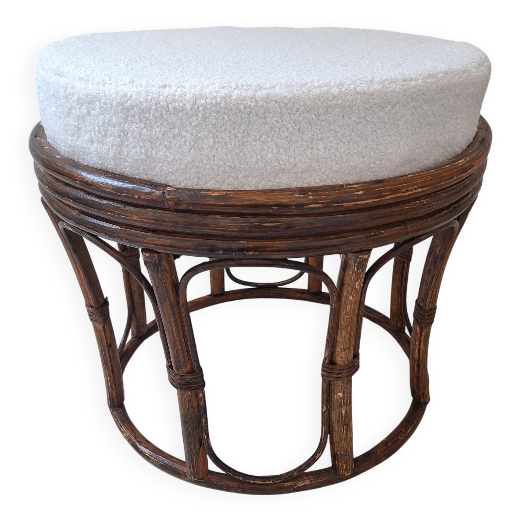 Rattan and terry fabric pouf