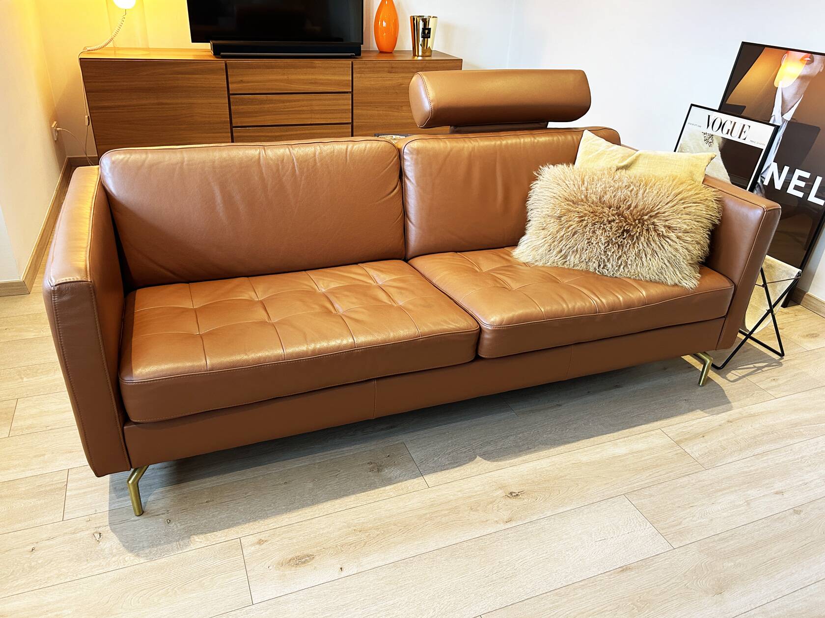 BoConcept ottawa レザー　キャメル Ottawa ダイニングテーブル | モダンなデザイナー家具 | ボーコンセプト