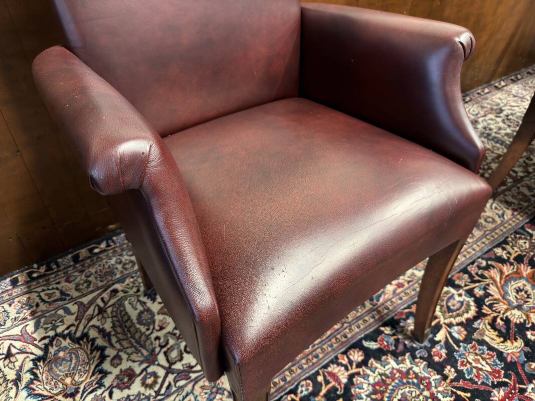 Unique Classic English Desk Set with Conference Table