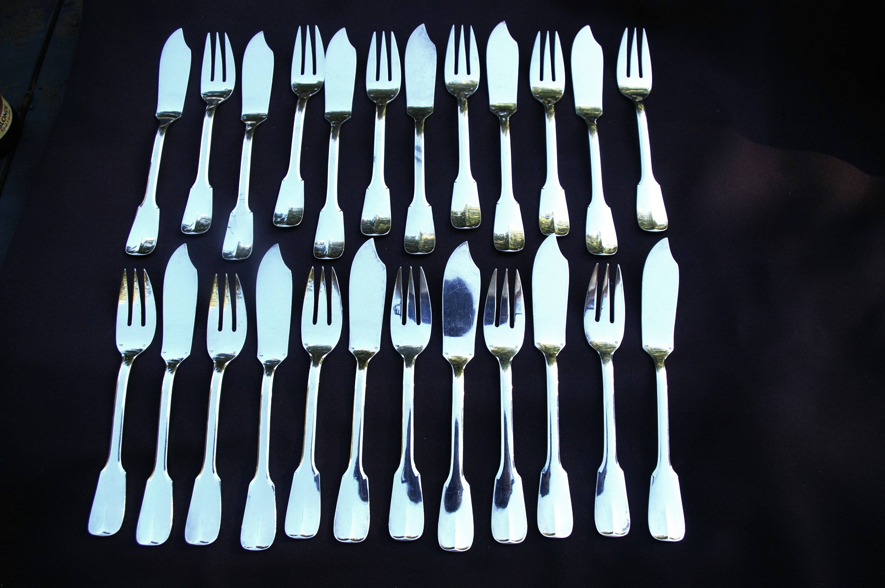 12 Silver Plated Fish Cutlery Sets (Forks + Knives)
