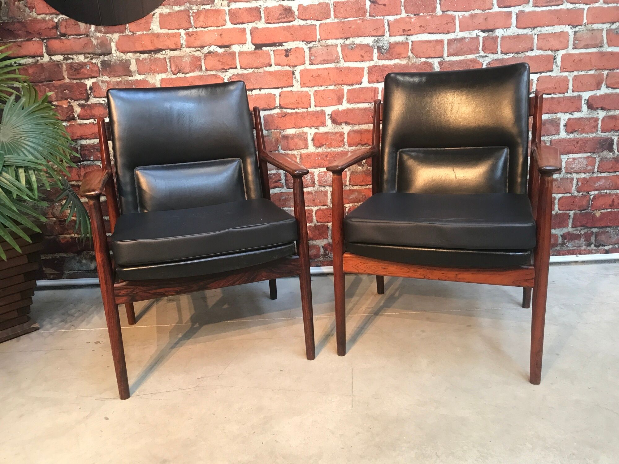 Pair of armchairs by Arne Vodder for Sibast