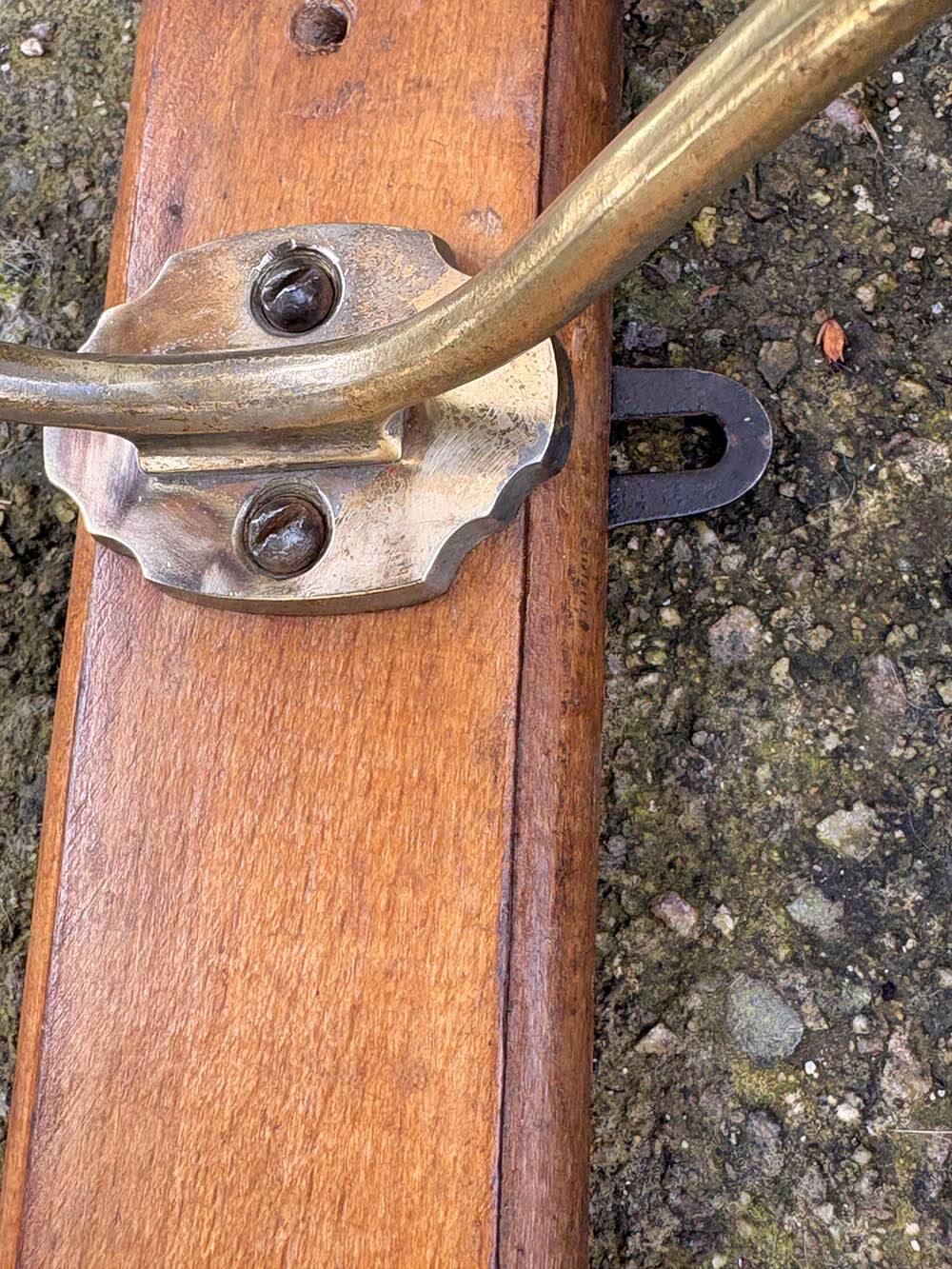 Large vintage wall coat rack with 5 brass and wood hooks – bistro
