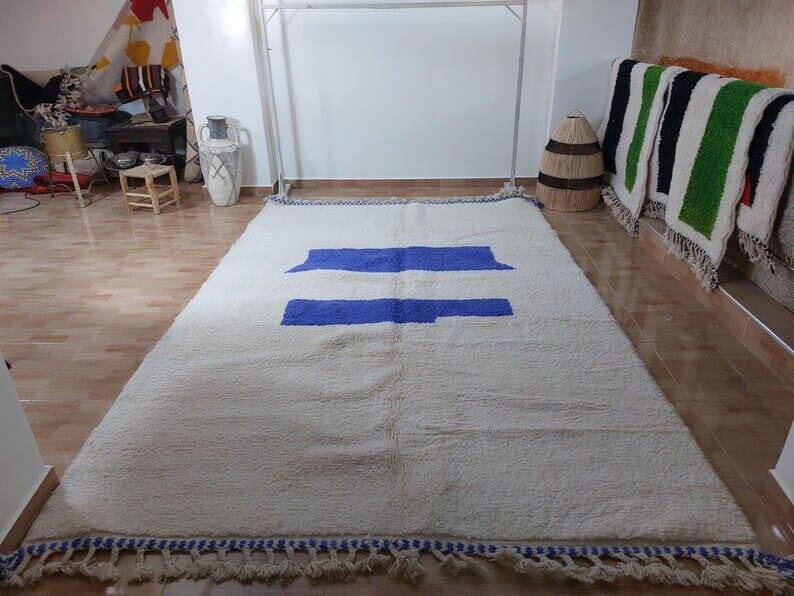 Tapis berbère fait main traditionnelle taille 240 x 160 cm