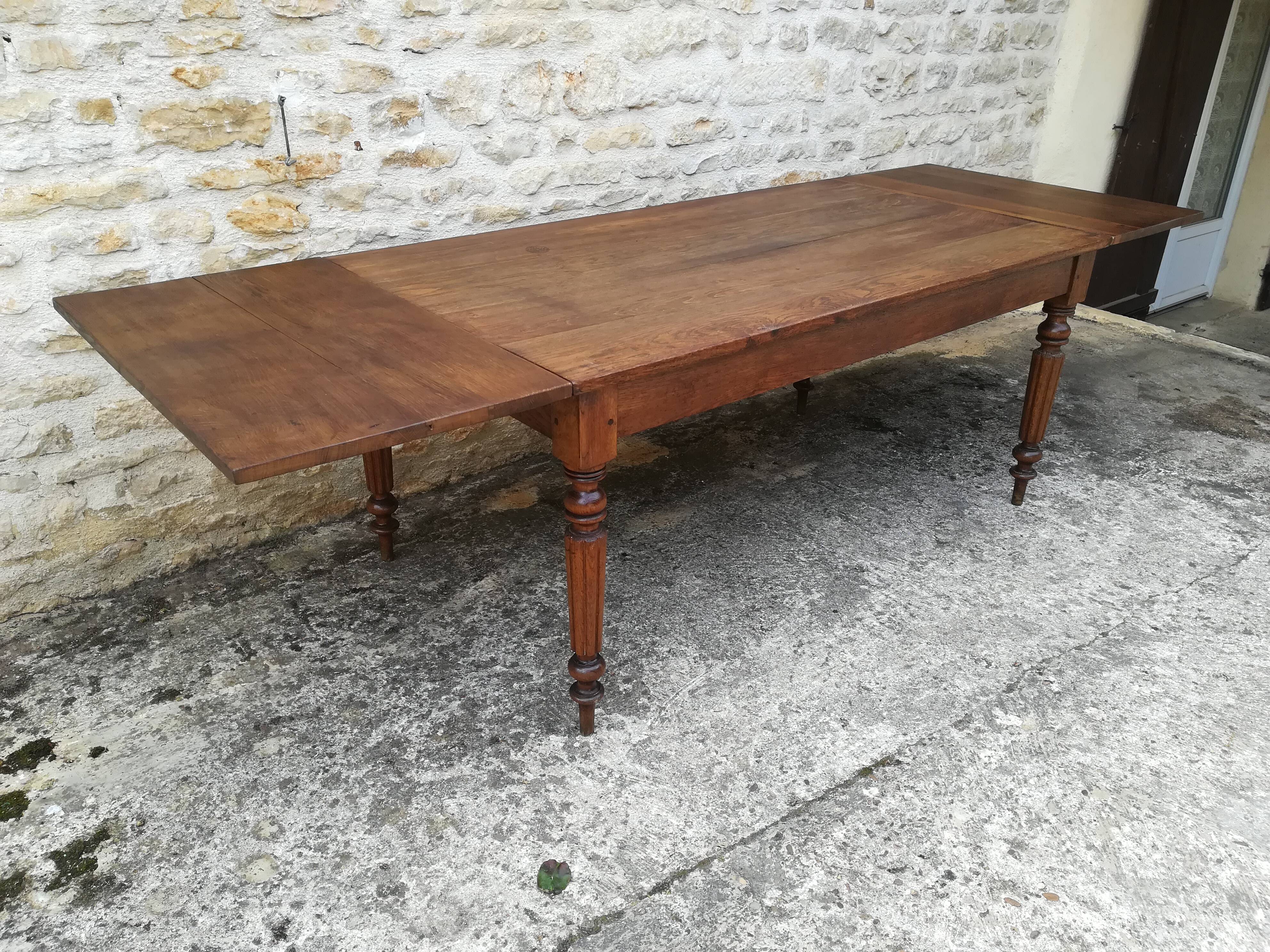 Oak farm table with two extensions