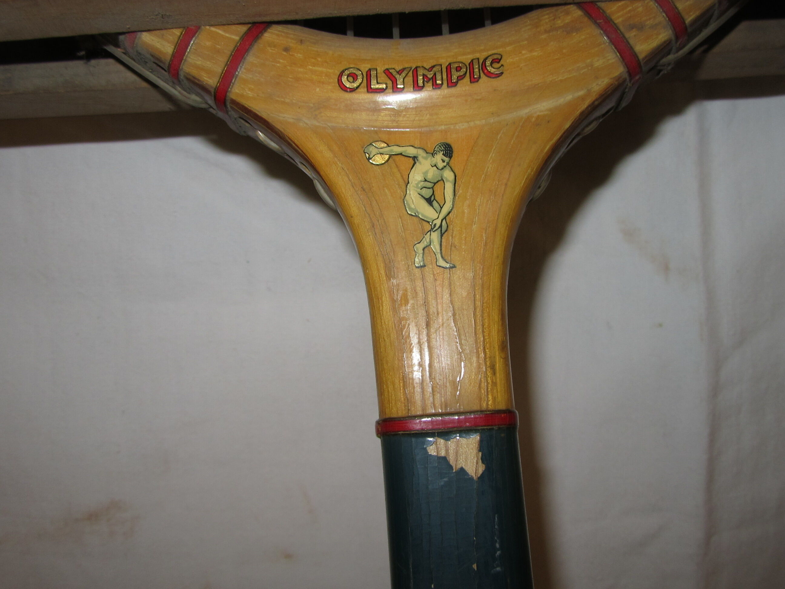 Raquette tennis bois DONNAY avec sa croix anti vrillage séphir année 60/70