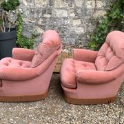 Pair of pink tufted velvet frog chairs 1970