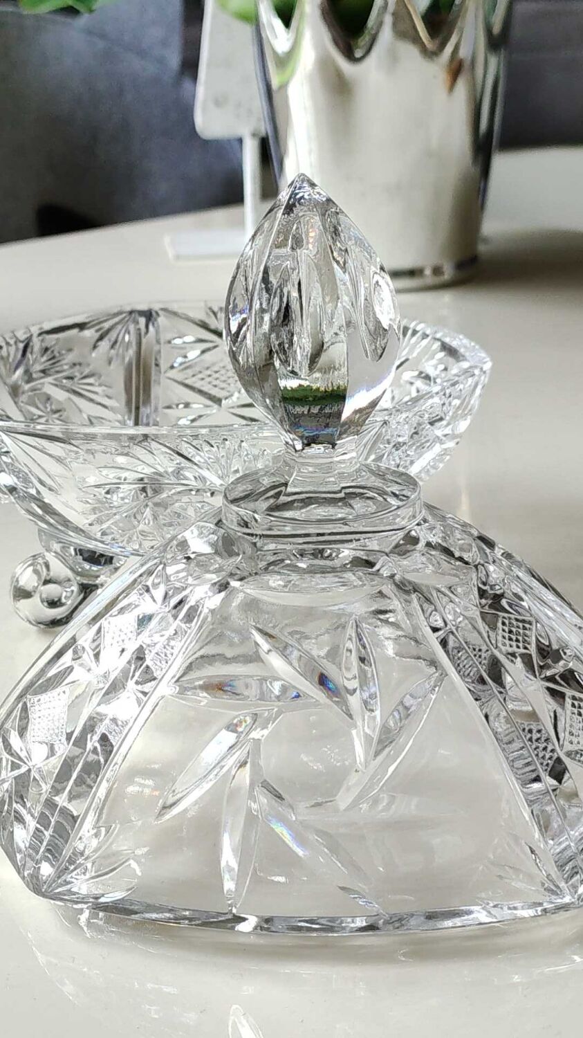 Vintage hexagonal Bohemian crystal bonbonnière/sweetener