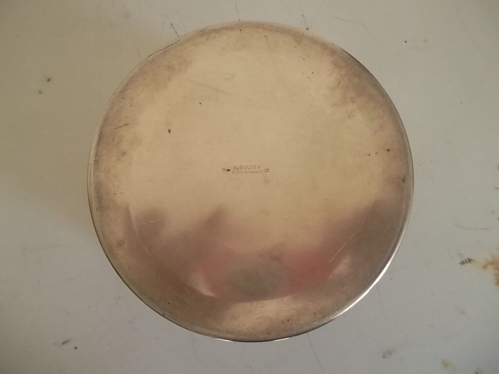 Silver metal champagne seal