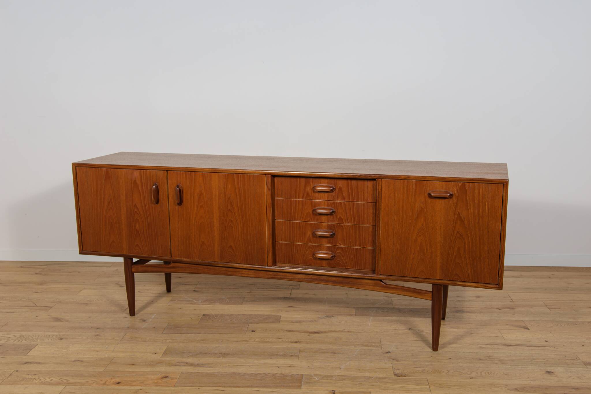 Mid-Century Model 4058 Sideboard by Victor Wilkins for G-Plan, 1960s