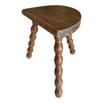 Low tripod stool with turned legs