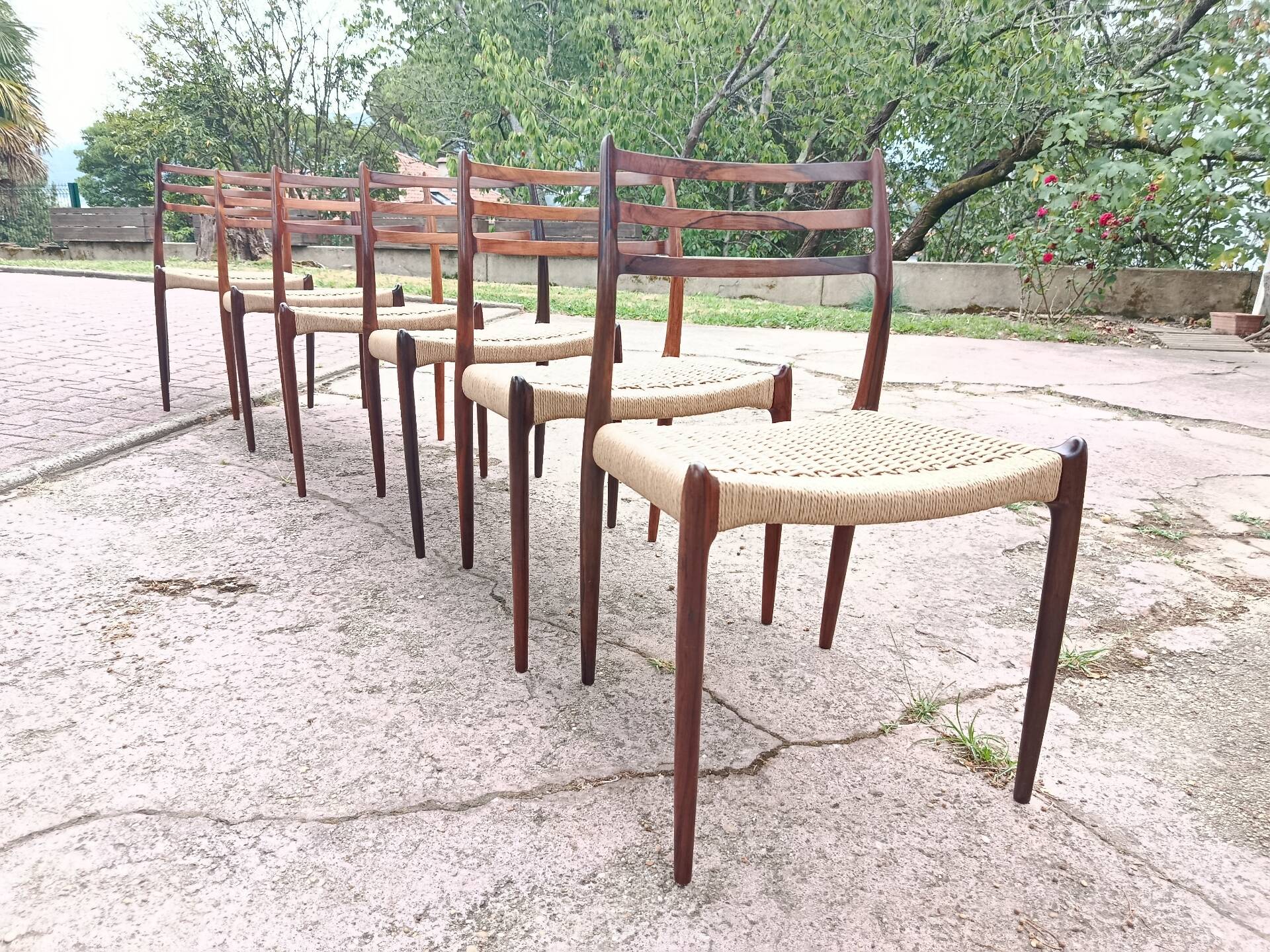 6 rosewood chairs no. 78 Niels Otto Moller