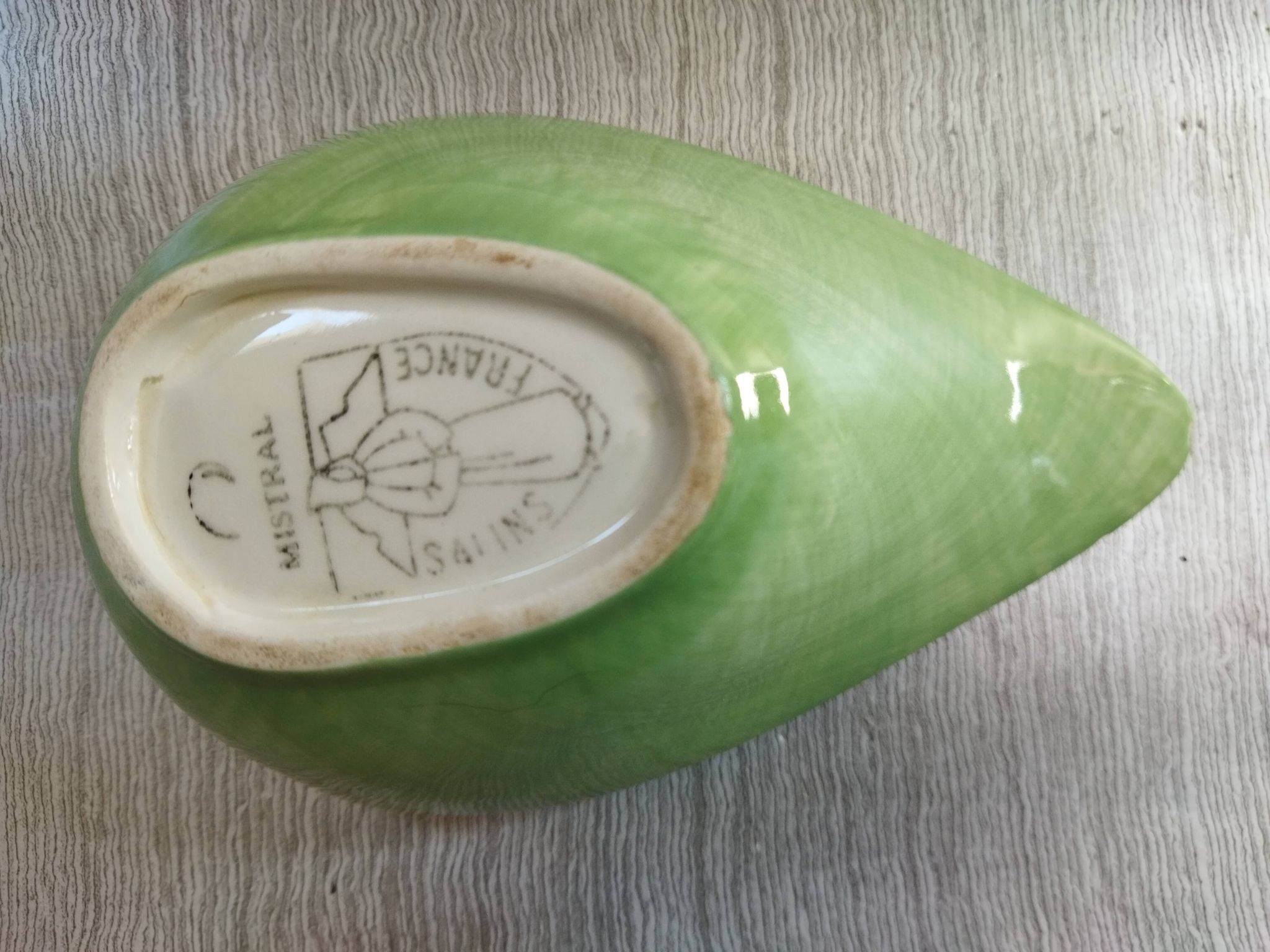 Dish and sauce boat Mistral Salins France