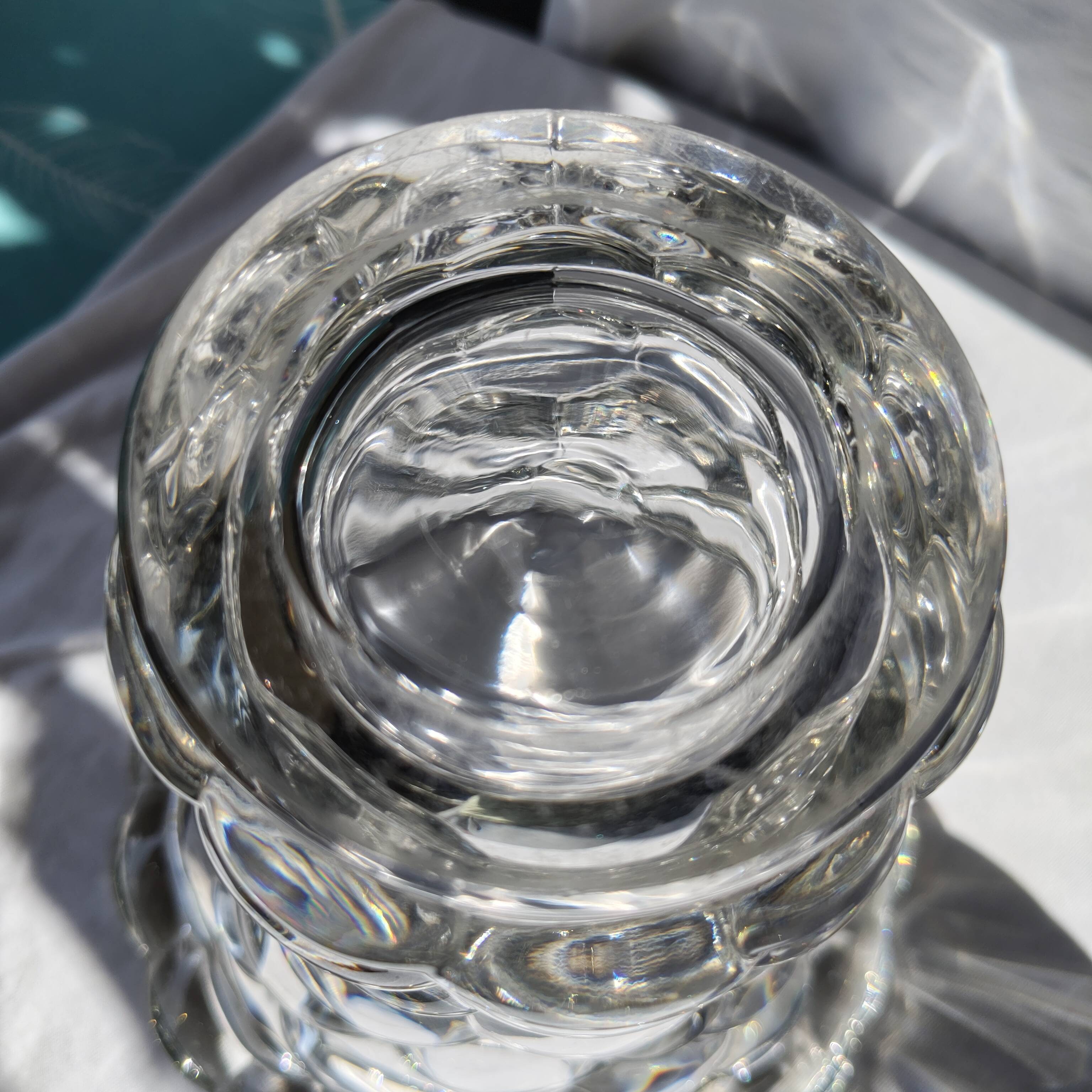 Beehive vase by Pierre D'Avesn