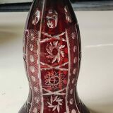 Large vase in hand-cut Bohemian crystal. Deep ruby red. Roemer style. Dim 29 x 14.5 cm