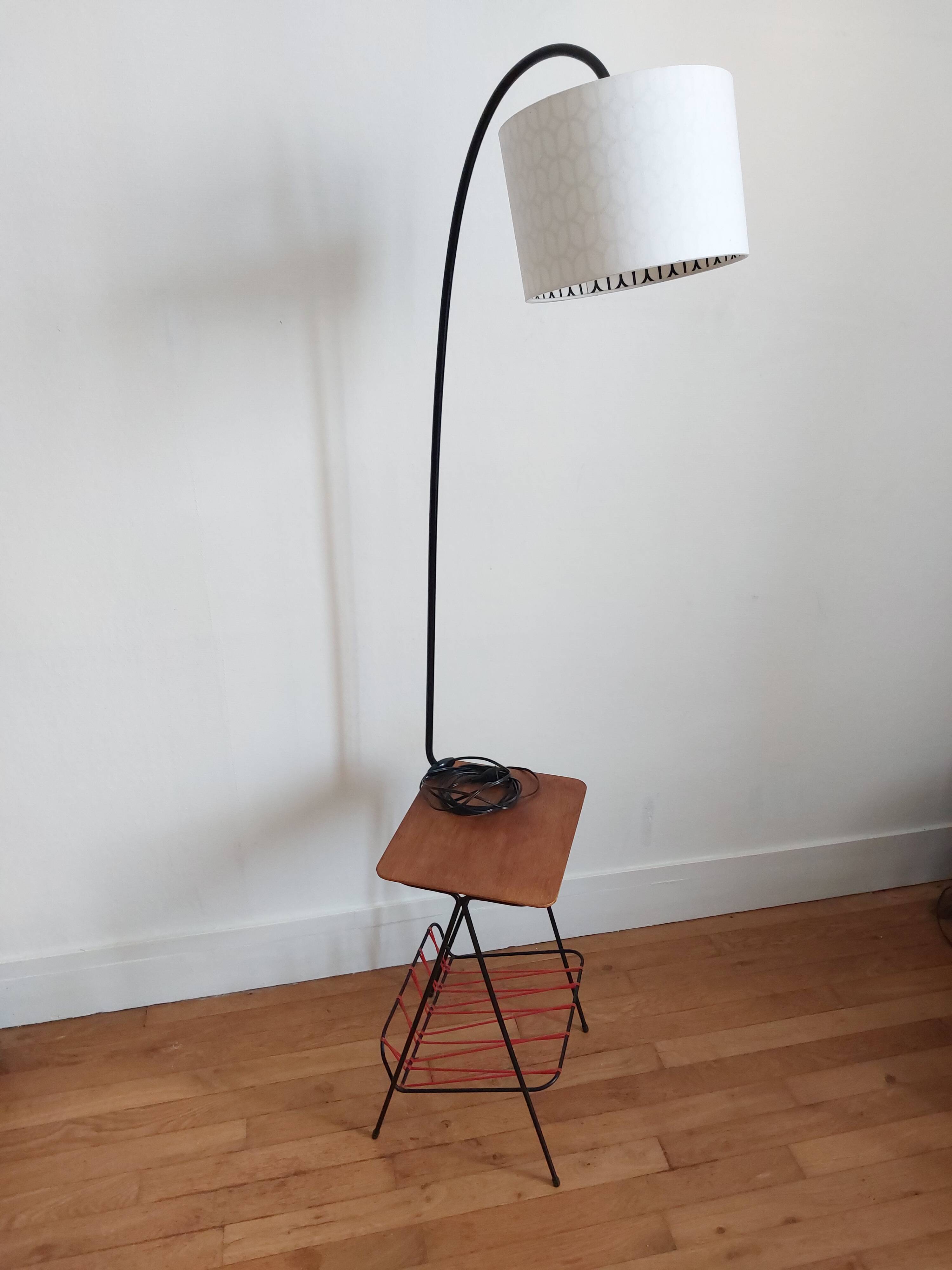 Vintage magazine lamp