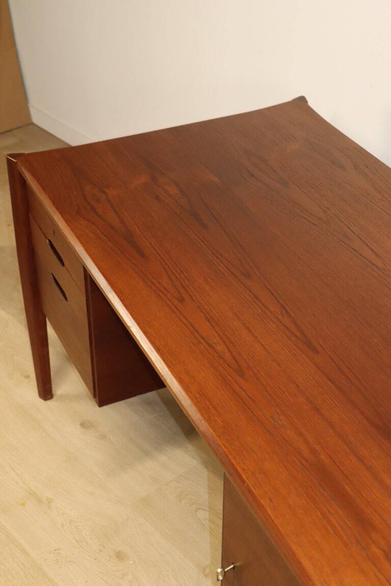 Vintage desk by Wilhelm Renz in double-sided teak, 1960s