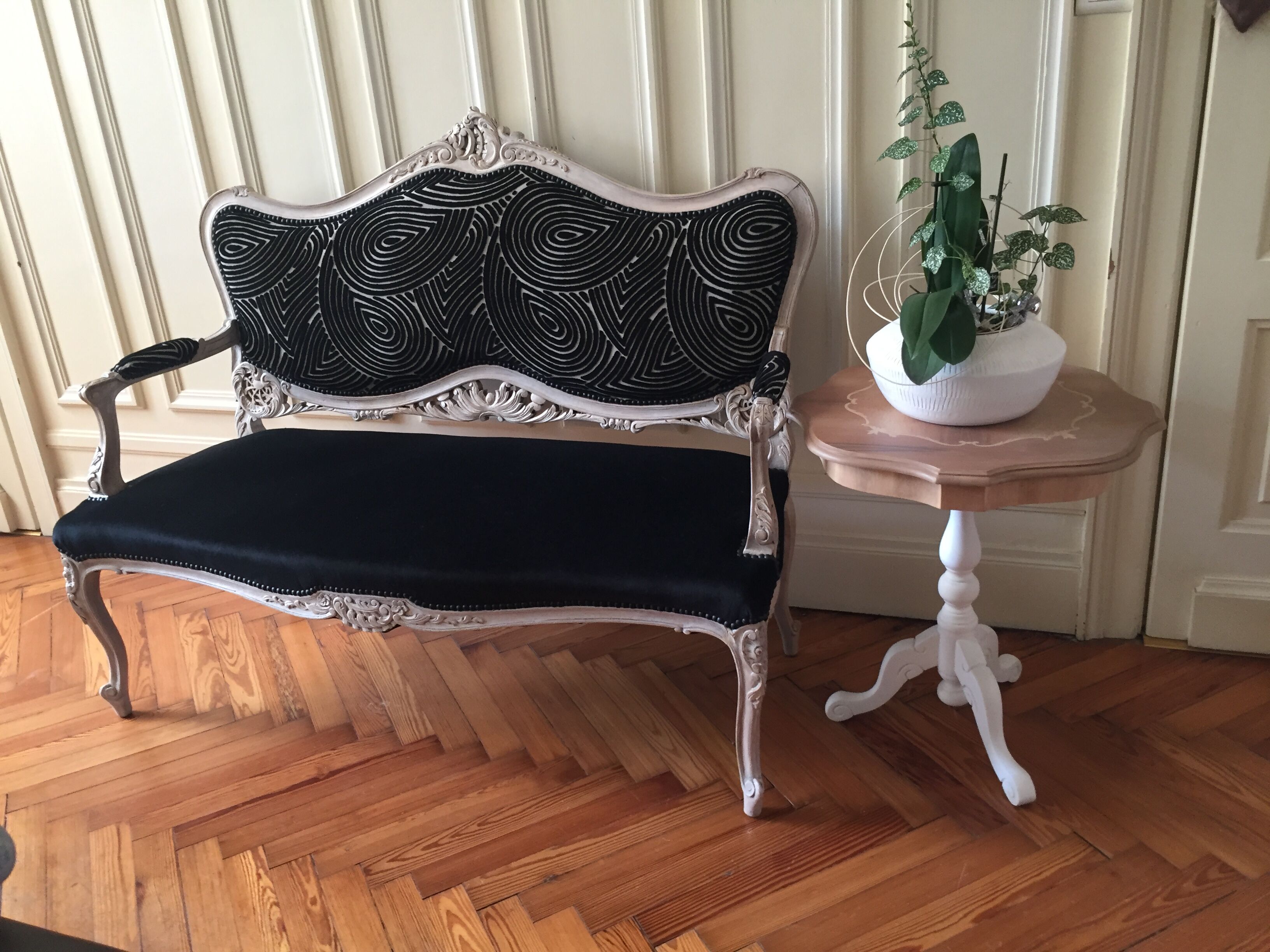 Sofa or seat louis XV style