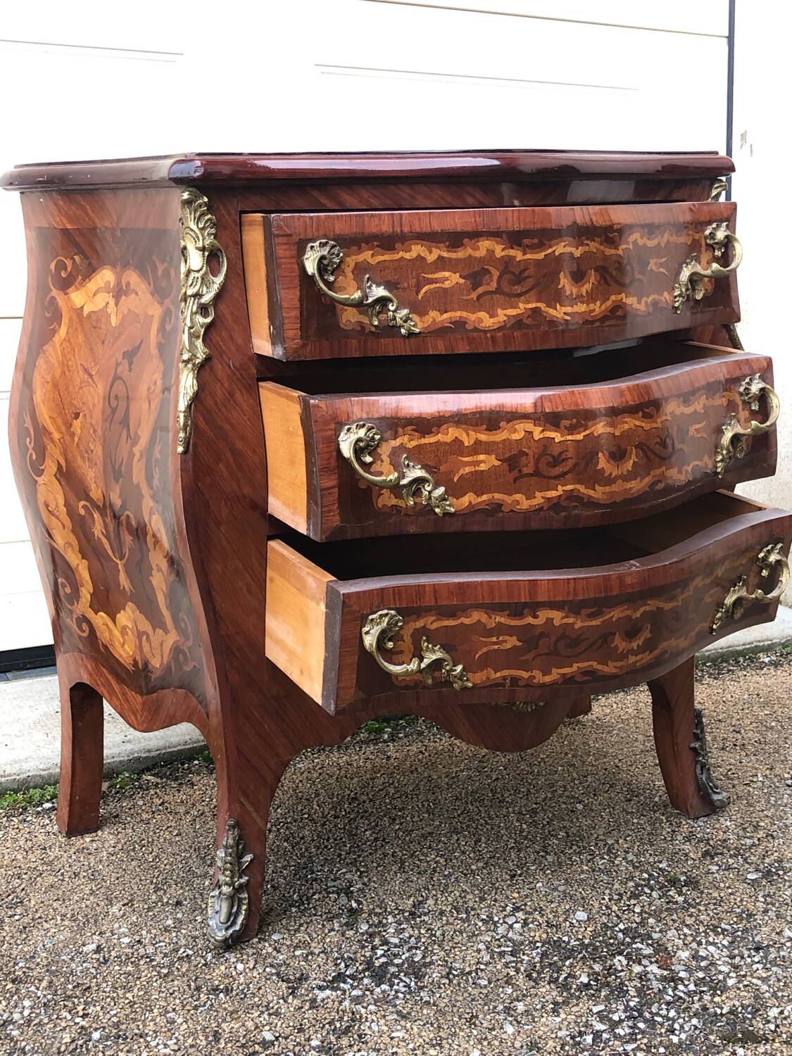 Louis XV style chest of drawers marquetry