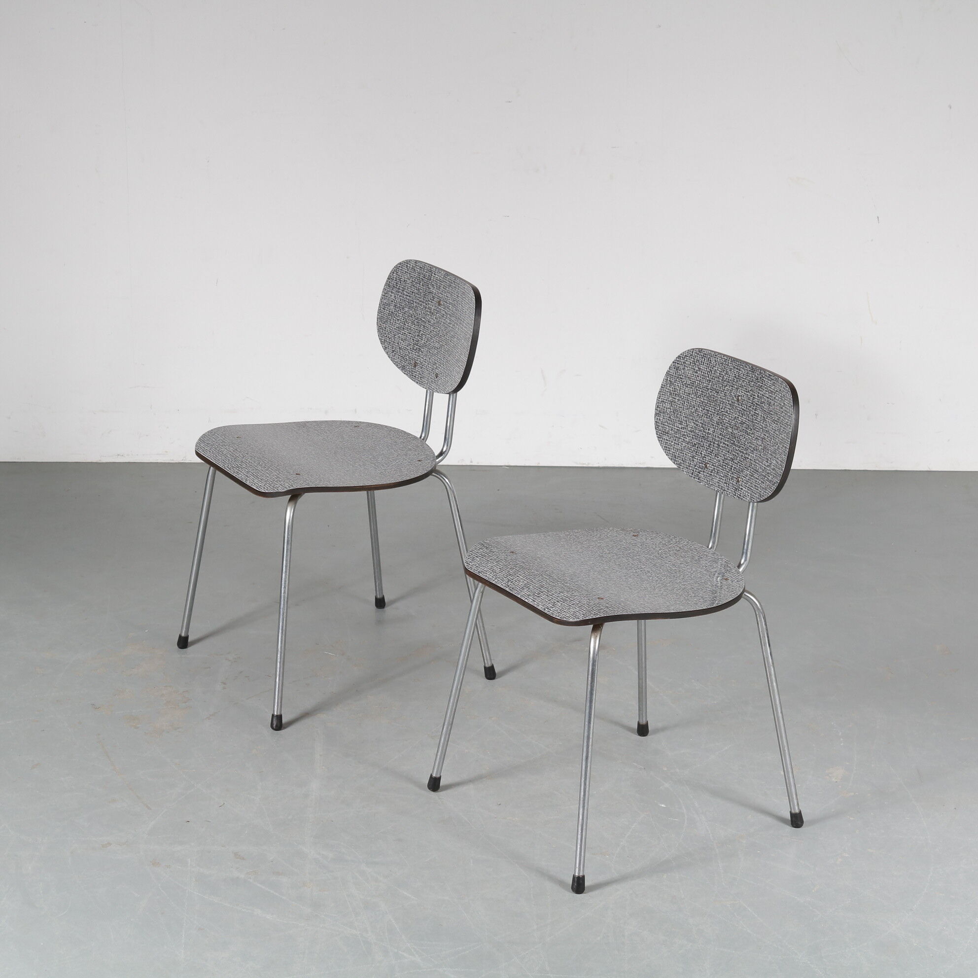Pair of “CT2” dining chairs by Willy van der Meeren for Tubax, Belgium 1950